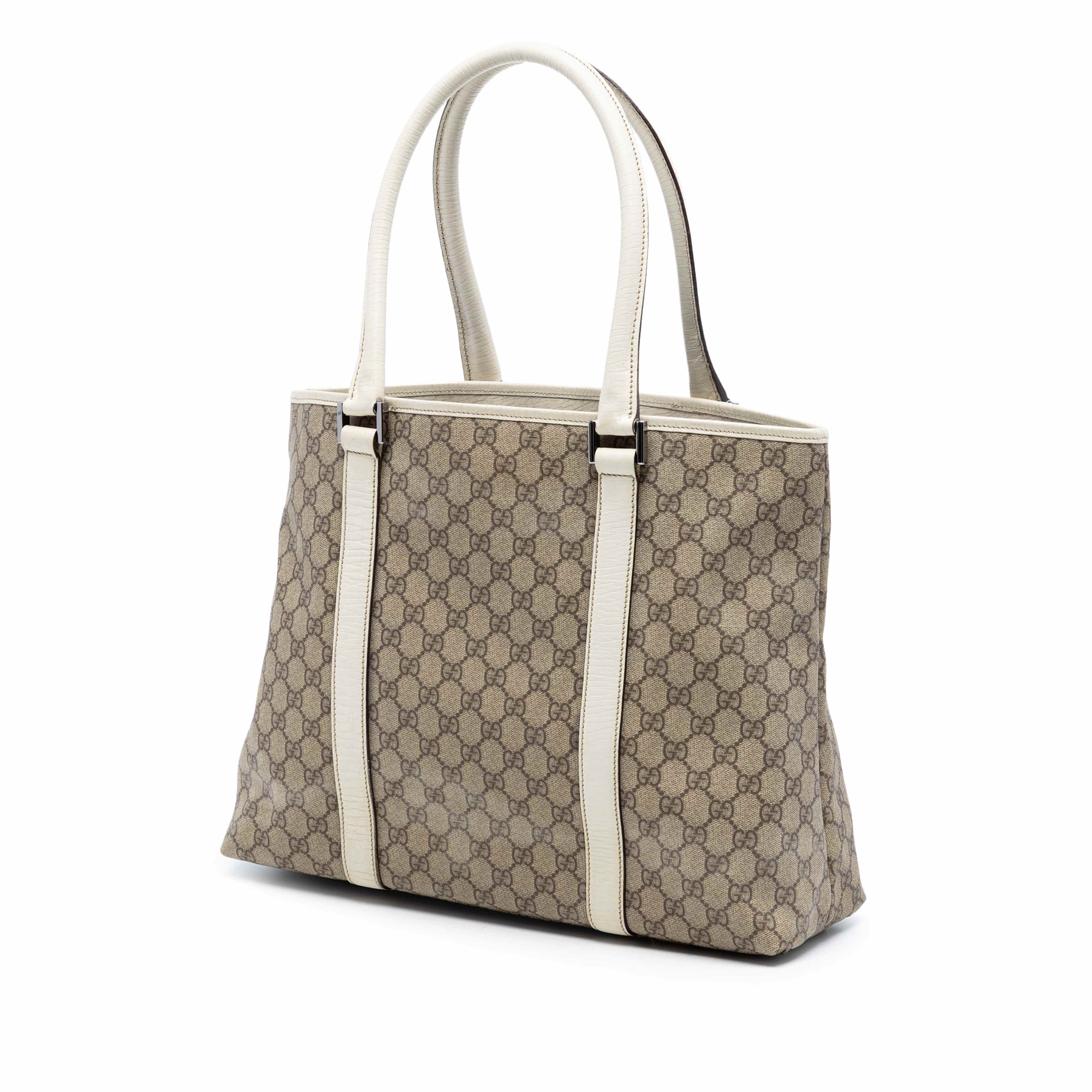 Gucci Gg Supreme Joy Tote, från Luxclusif, i färgen beige. Klicka för att öppna bilden i stort format