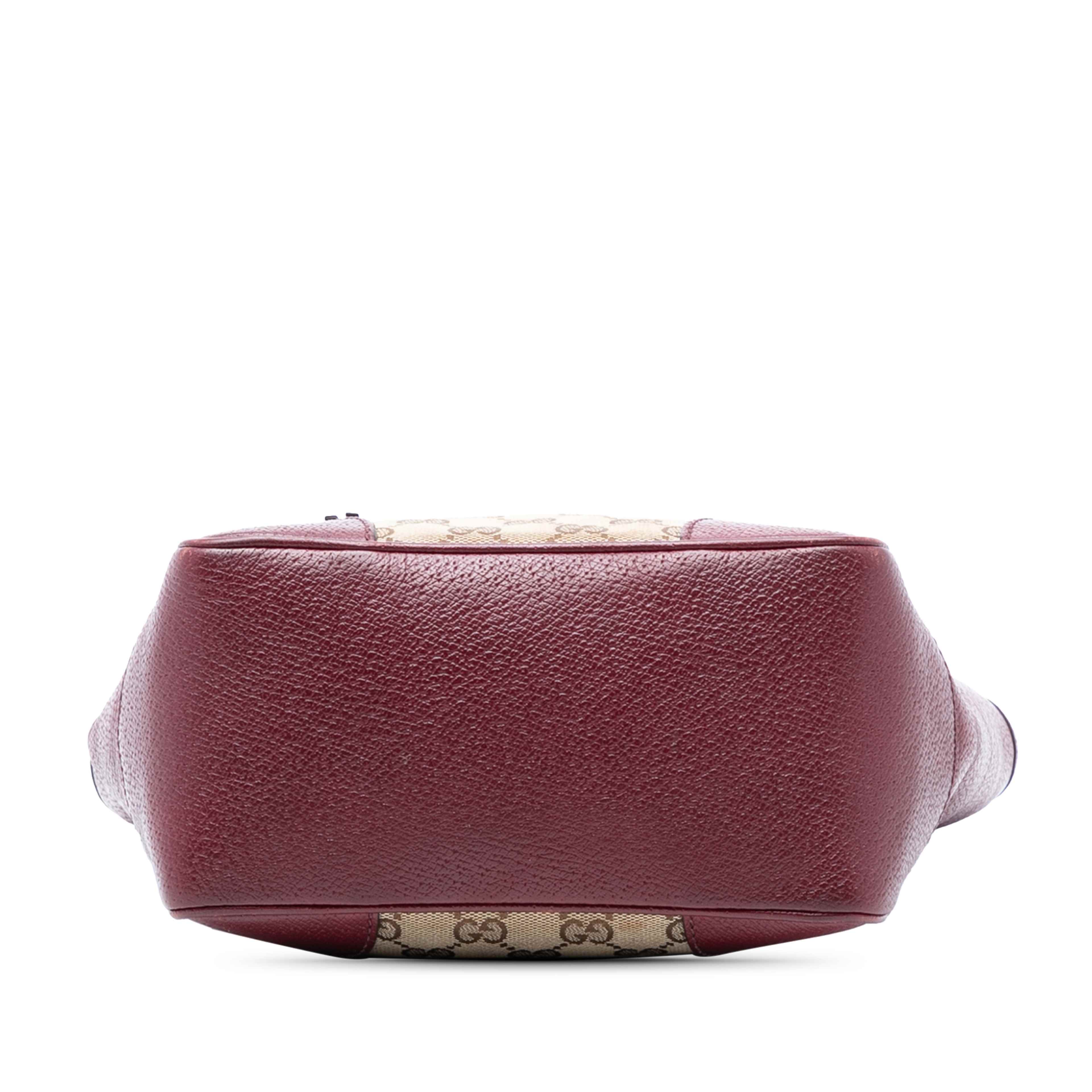 Gucci Small Gg Canvas Bree Satchel, från Luxclusif, i färgen beige. Klicka för att öppna bilden i stort format