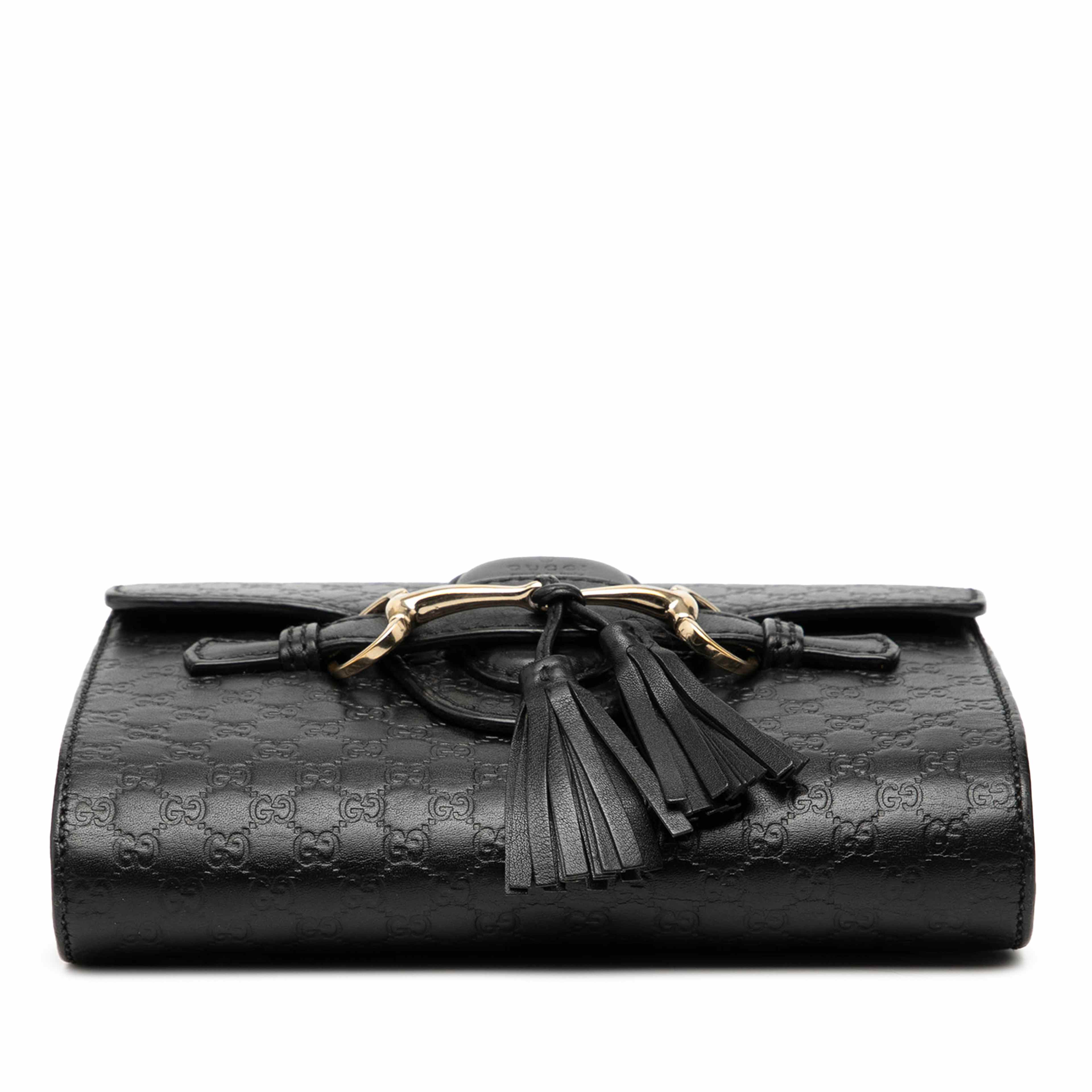 Gucci Mini Microguccissima Emily Crossbody, från Luxclusif, i färgen black. Klicka för att öppna bilden i stort format