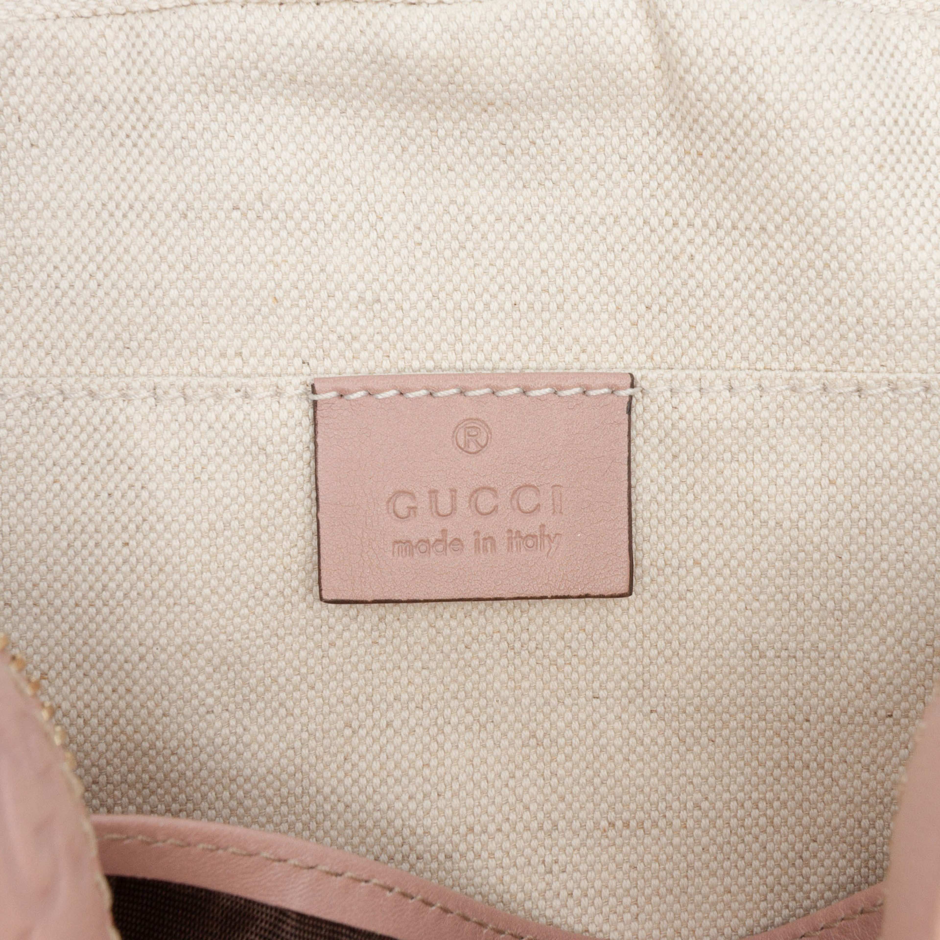 Gucci Guccissima Bree Crossbody, från Luxclusif, i färgen light pink. Klicka för att öppna bilden i stort format
