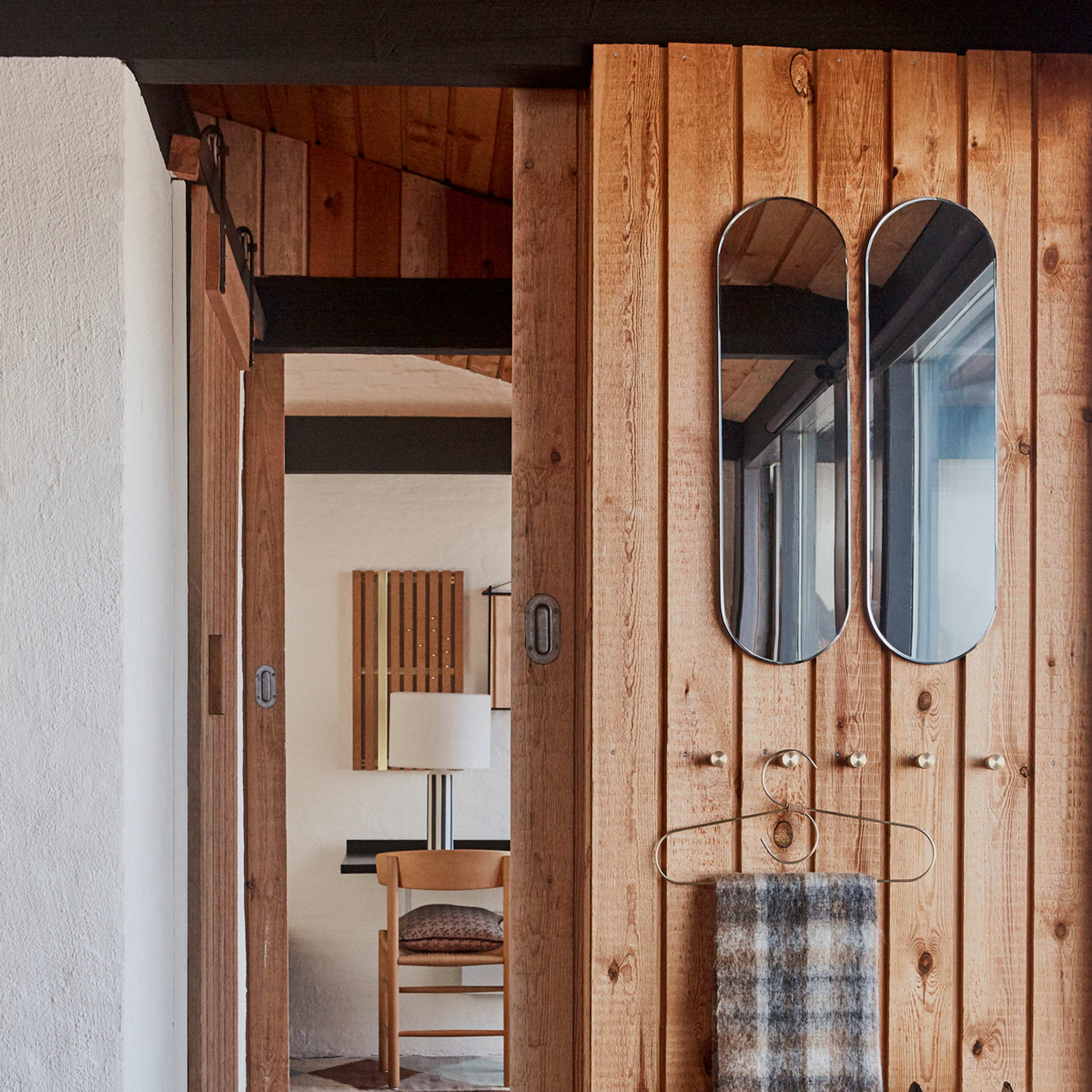 Pin Hook / Knob - Pack Of 2, från OYOY Living, i färgen brass. Klicka för att öppna bilden i stort format