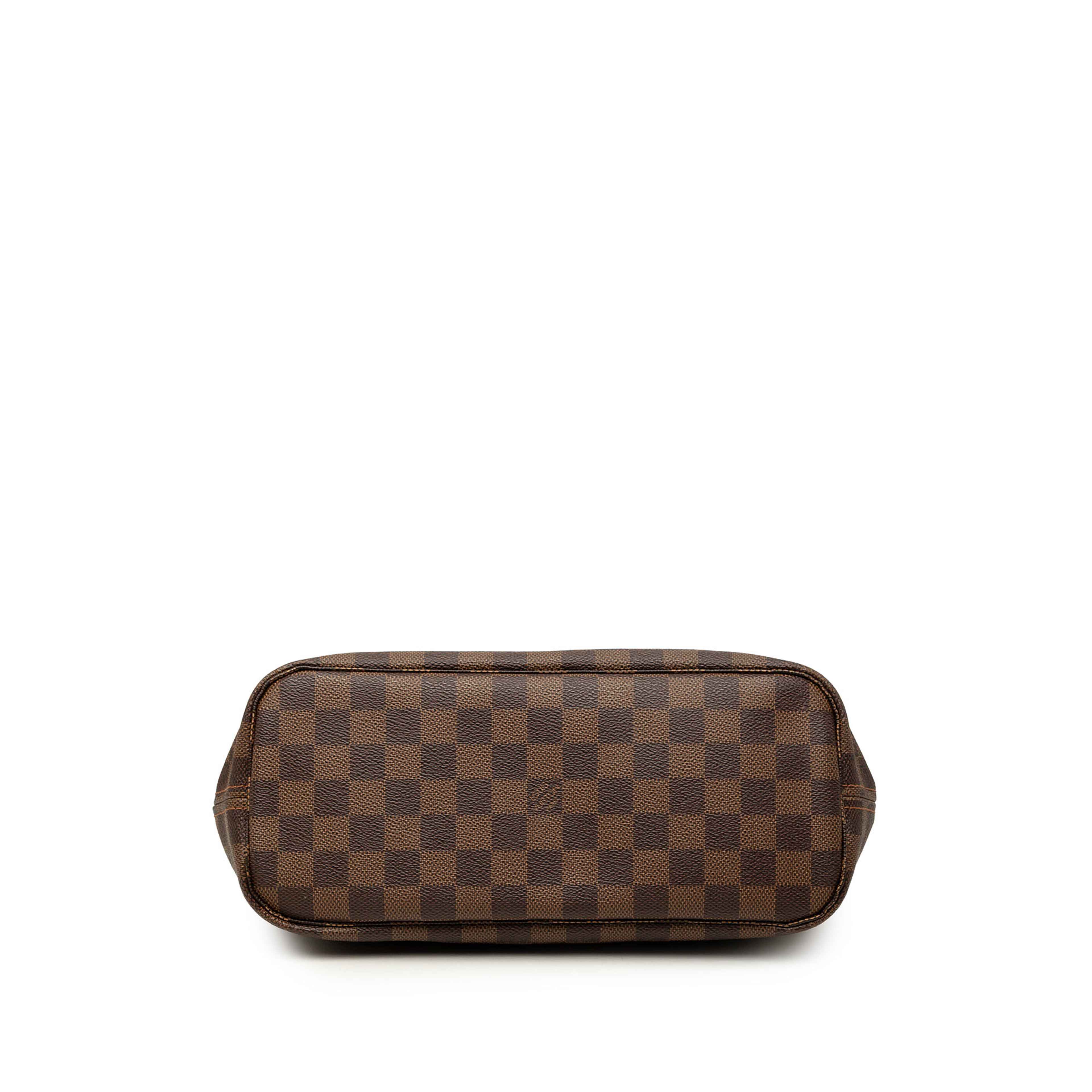 Louis Vuitton Damier Ebene Neverfull Pm, från Luxclusif, i färgen brun. Klicka för att öppna bilden i stort format