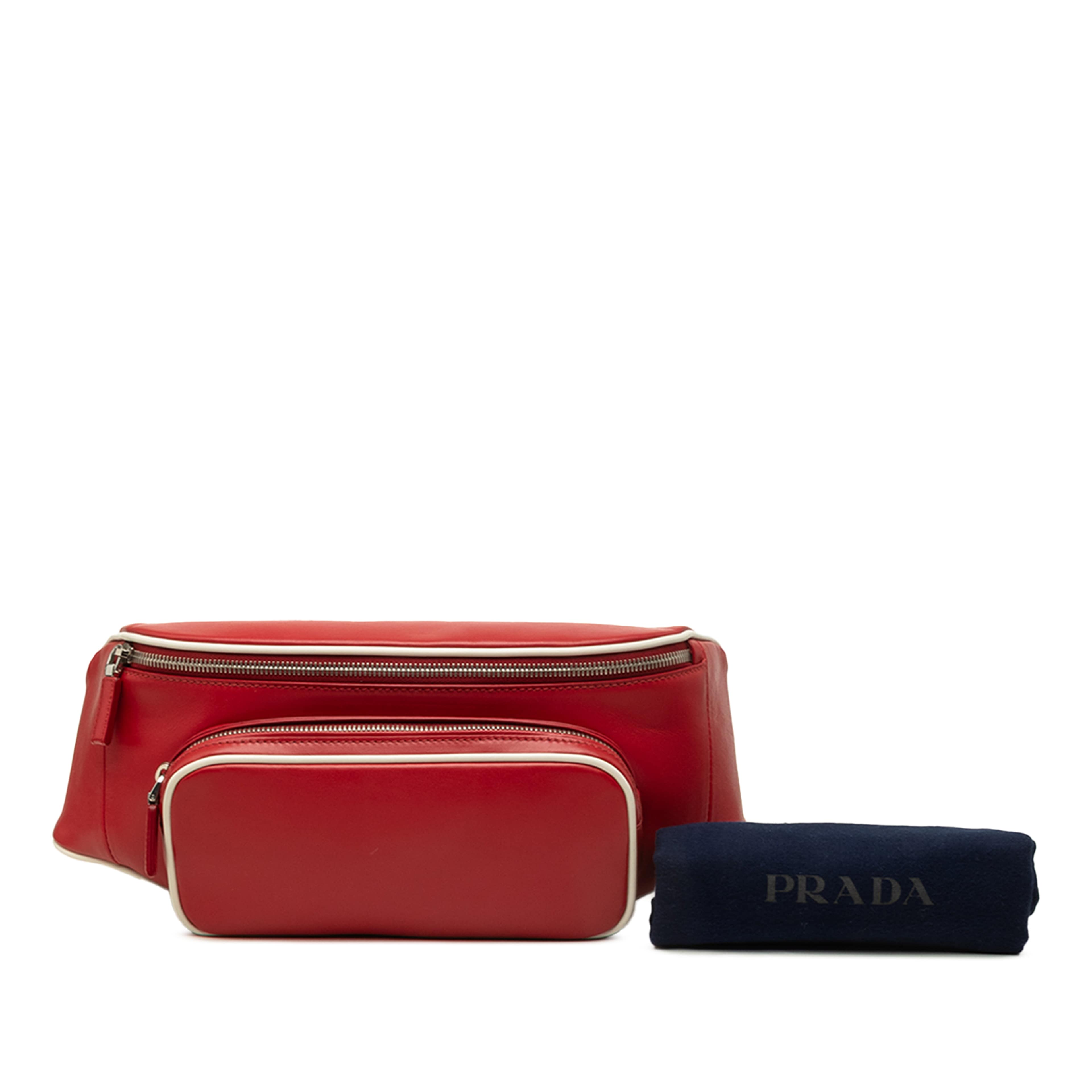 Prada Leather Zip Pocket Belt Bag, från Luxclusif, i färgen röd. Klicka för att öppna bilden i stort format