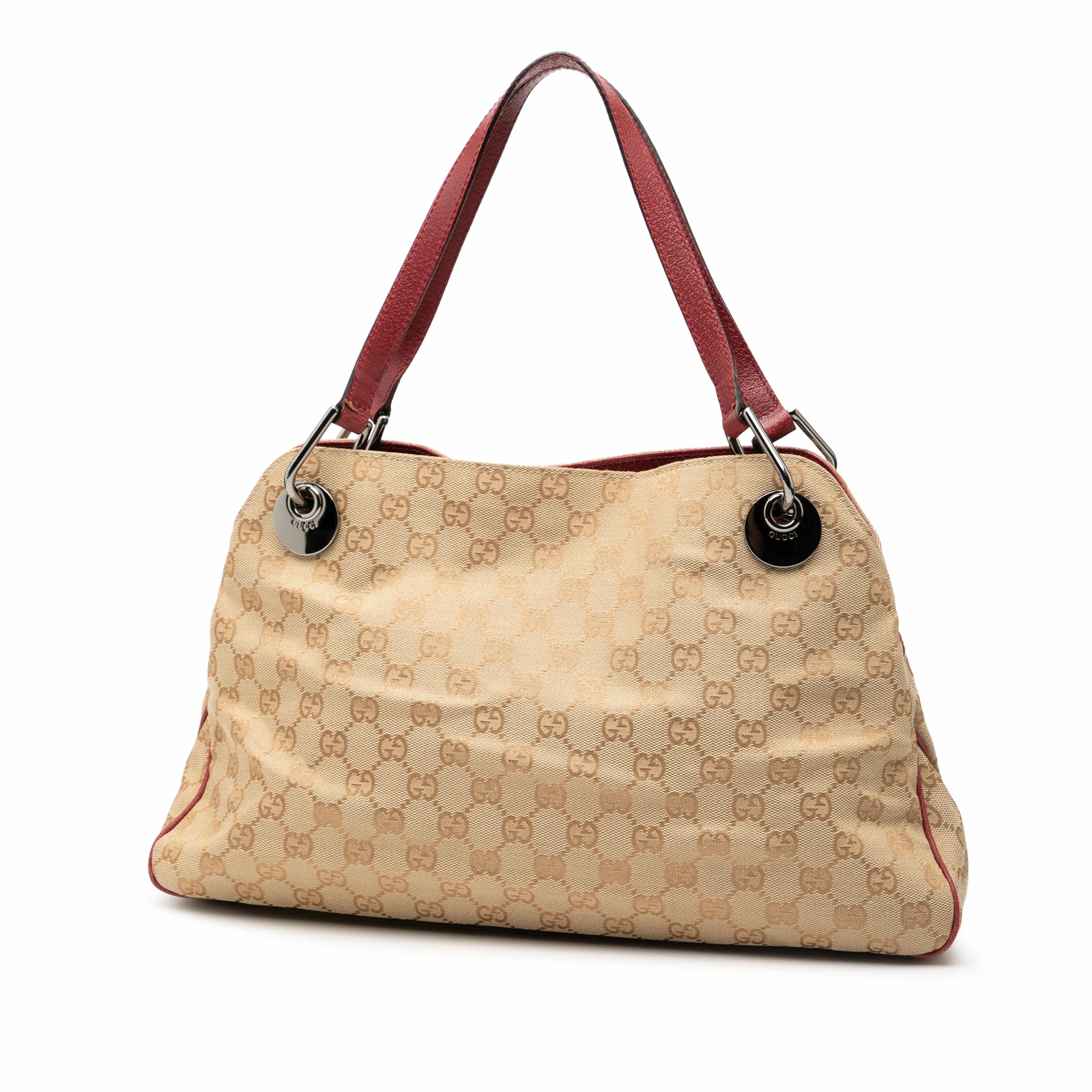 Gucci Gg Canvas Eclipse Shoulder Bag, från Luxclusif, i färgen beige. Klicka för att öppna bilden i stort format