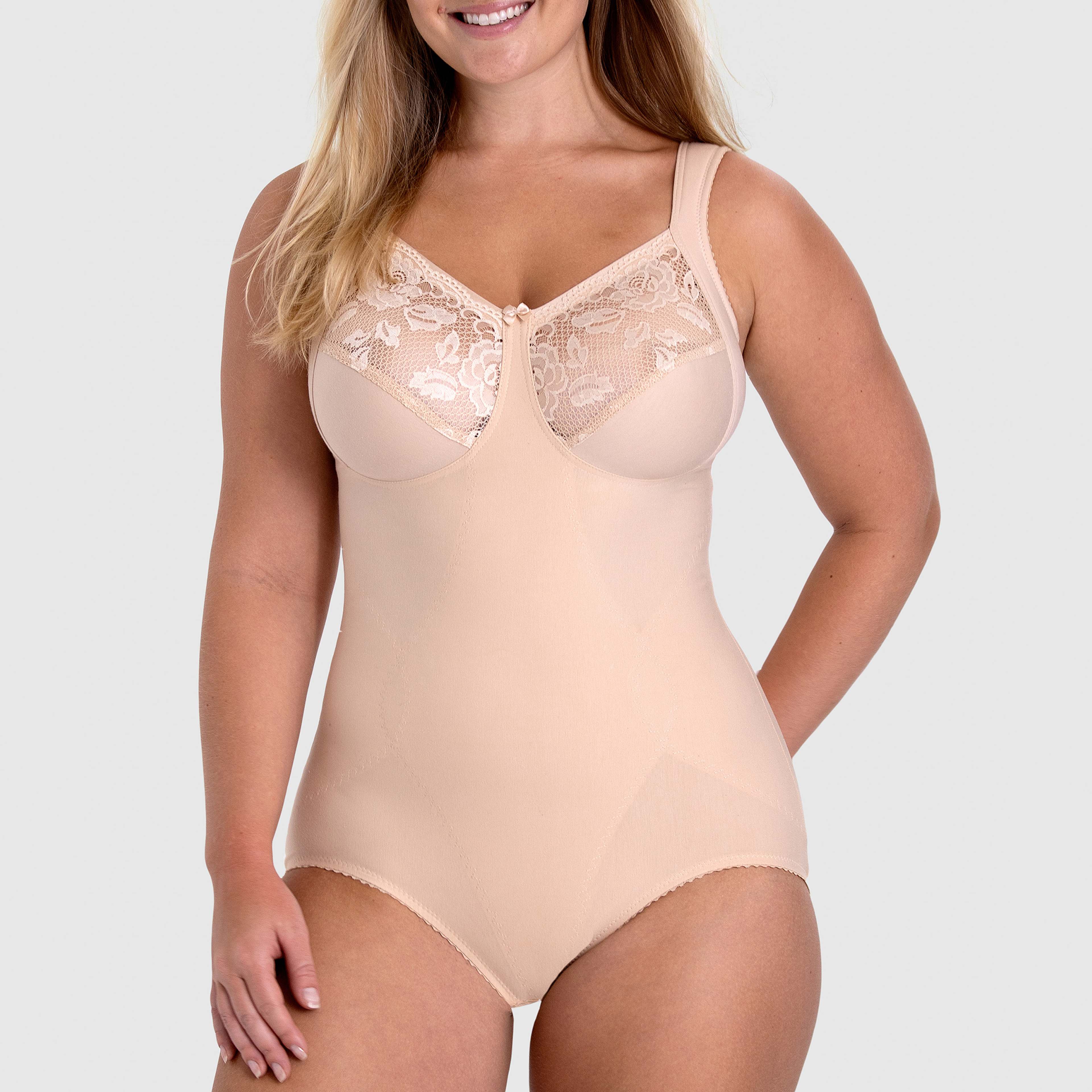 Lovely Lace Formande Body Utan Bygel