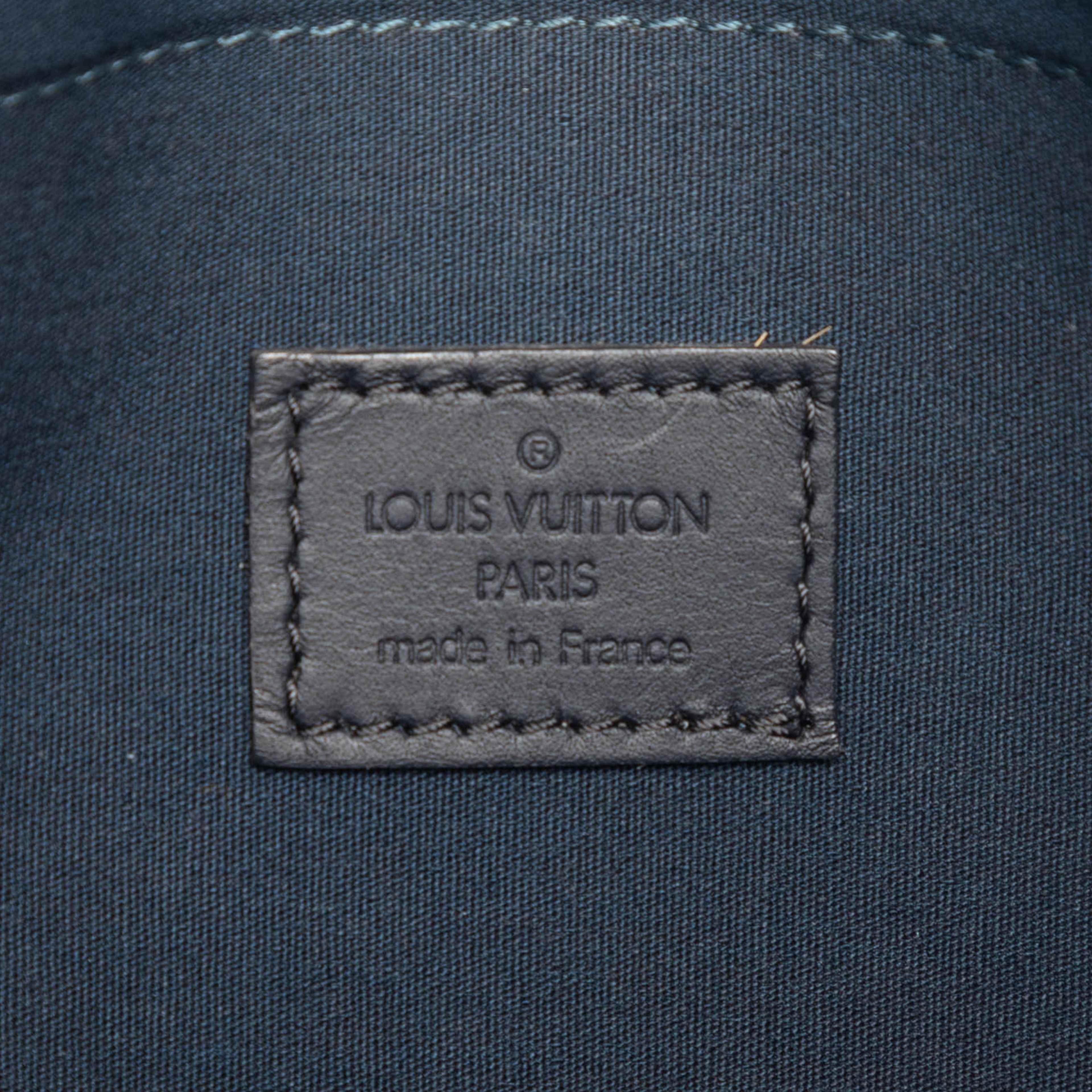 Louis Vuitton Monogram Mini Lin Berangere, från Luxclusif, i färgen blå. Klicka för att öppna bilden i stort format
