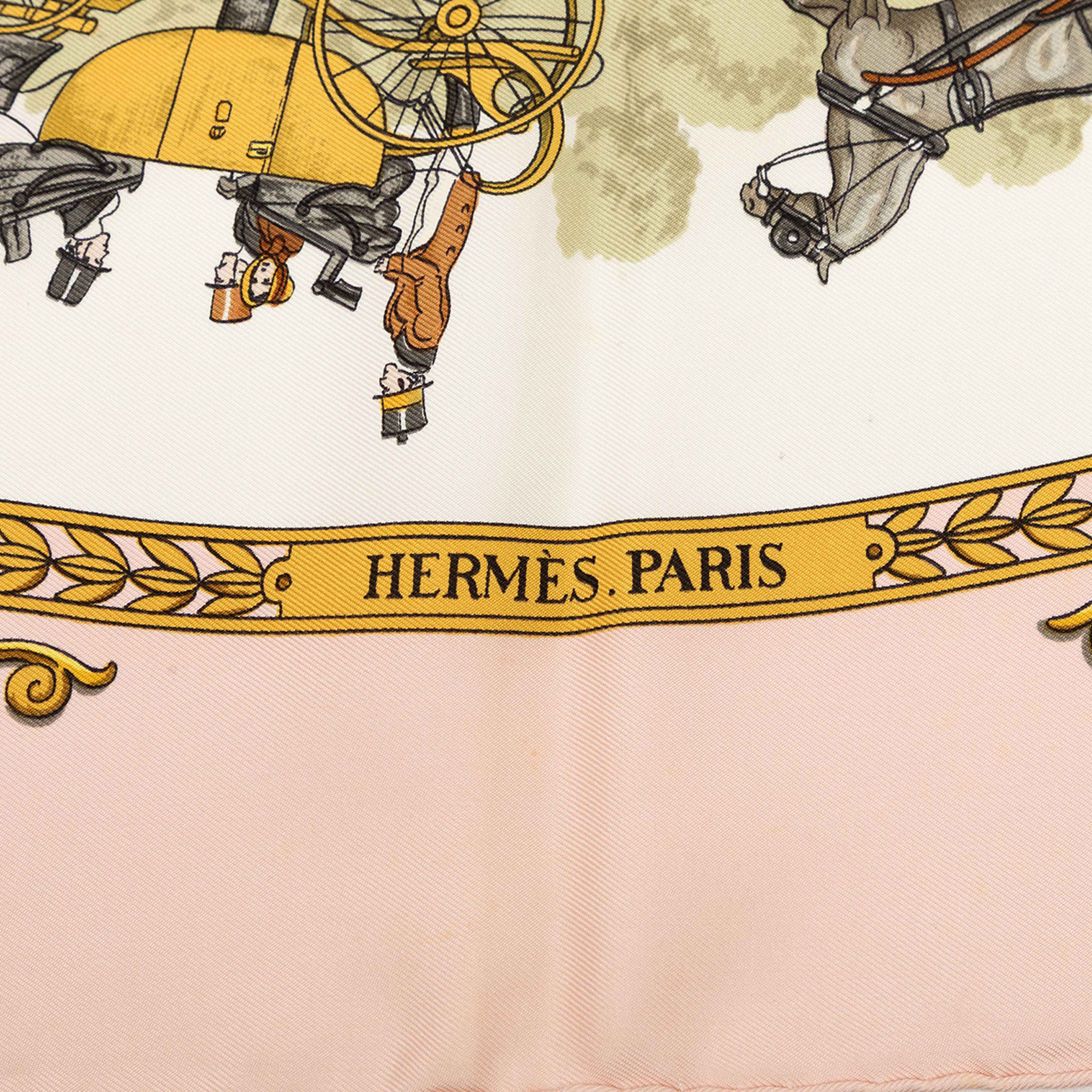Hermès La Promenade De Longchamps Silk Scarf 90, från Luxclusif, i färgen light pink. Klicka för att öppna bilden i stort format