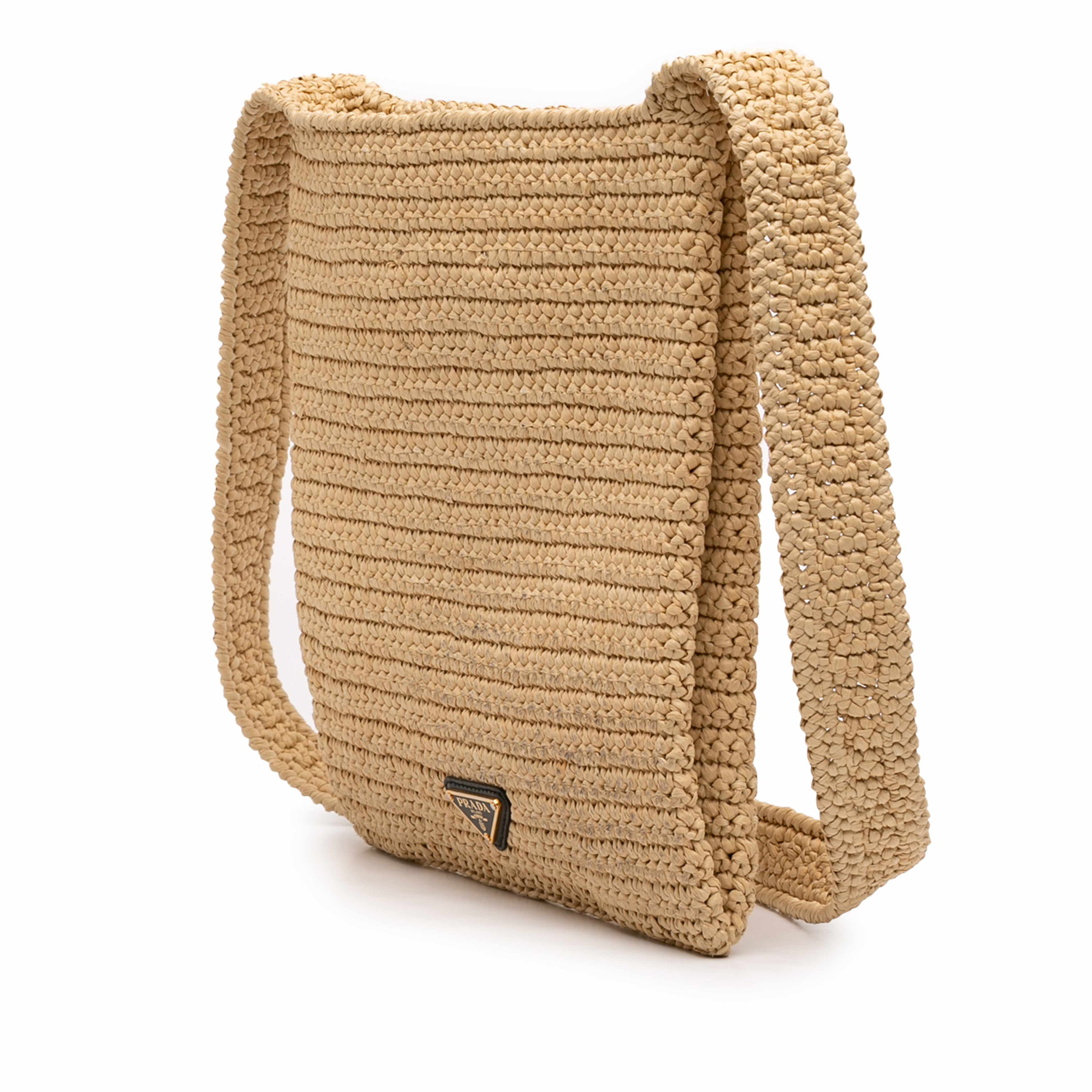 Prada Raffia Effect Crochet Logo Embroidered Crossbody, från Luxclusif, i färgen beige. Klicka för att öppna bilden i stort format