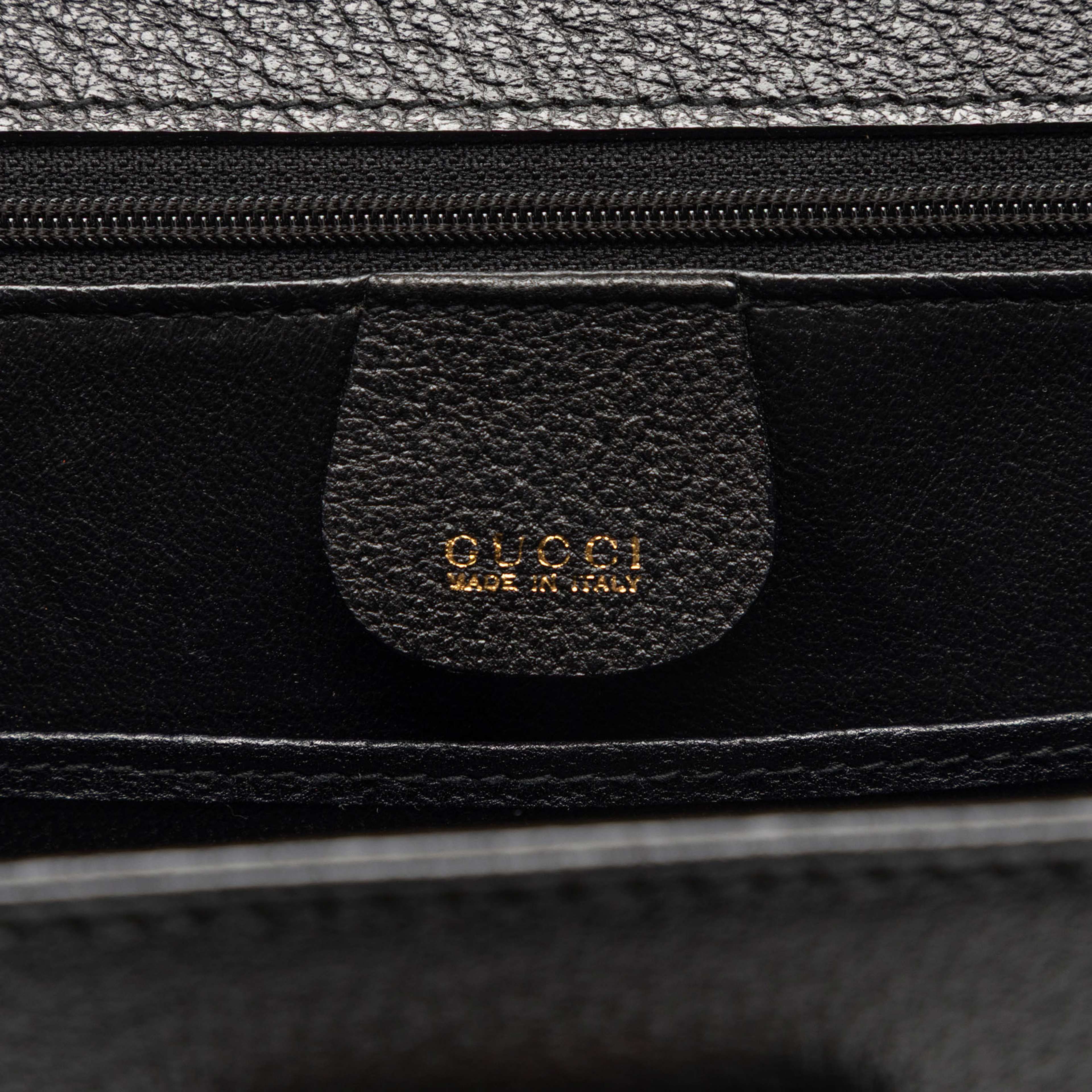Gucci Grained Calfskin Bamboo Night, från Luxclusif, i färgen black. Klicka för att öppna bilden i stort format