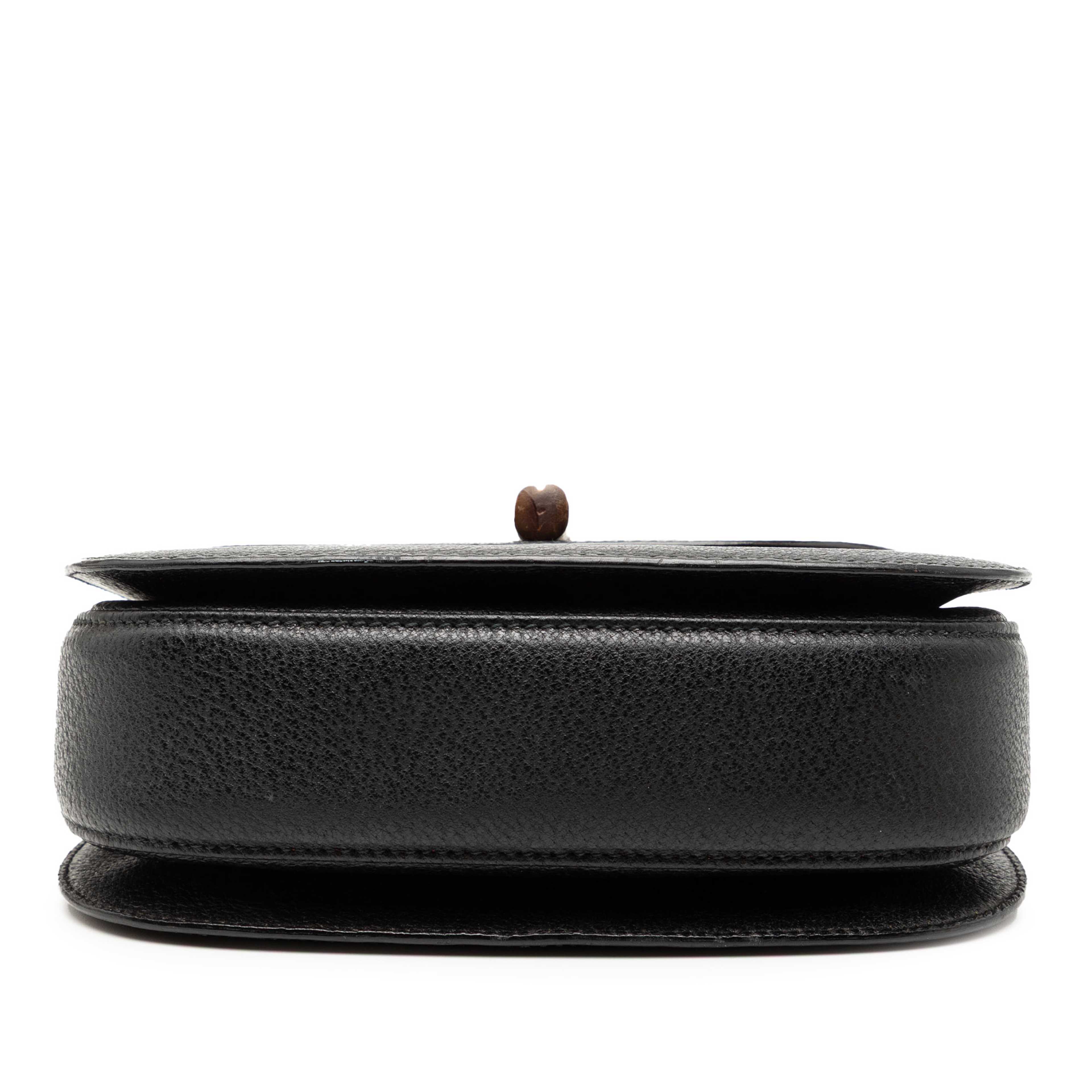 Gucci Grained Calfskin Bamboo Night, från Luxclusif, i färgen black. Klicka för att öppna bilden i stort format