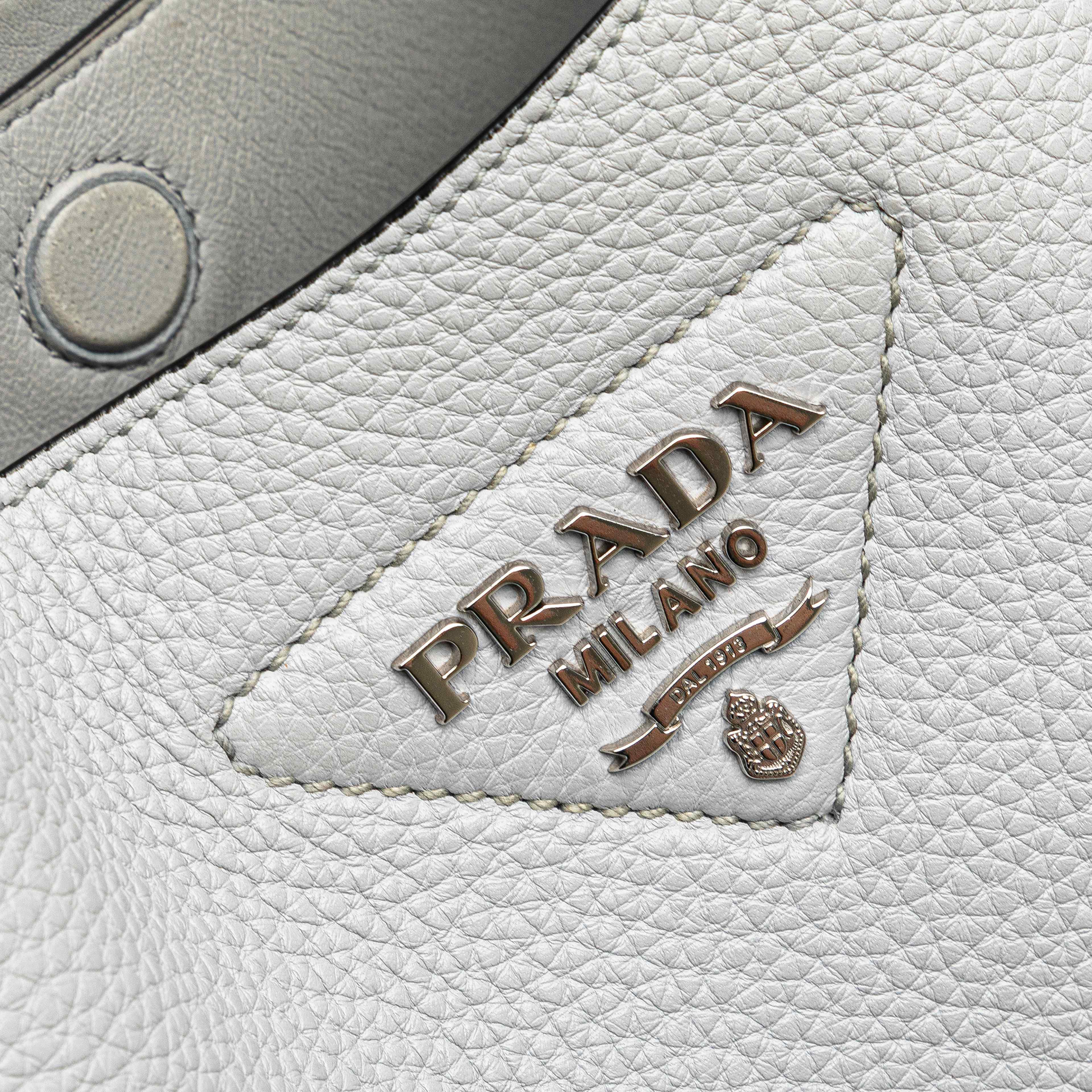 Prada Vitello Daino Dynamique Hobo