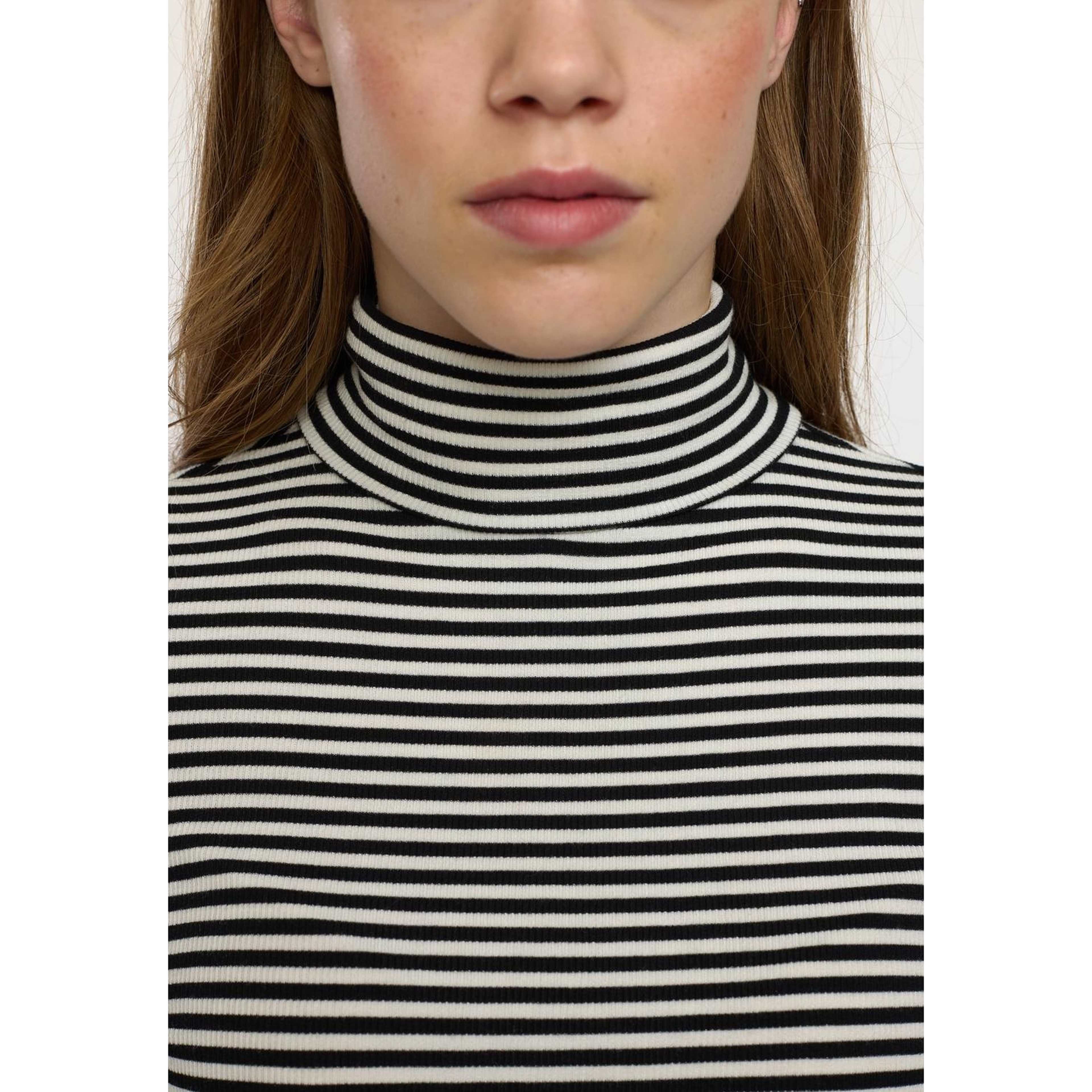 Srfenja Stripe Rollneck Top - Black