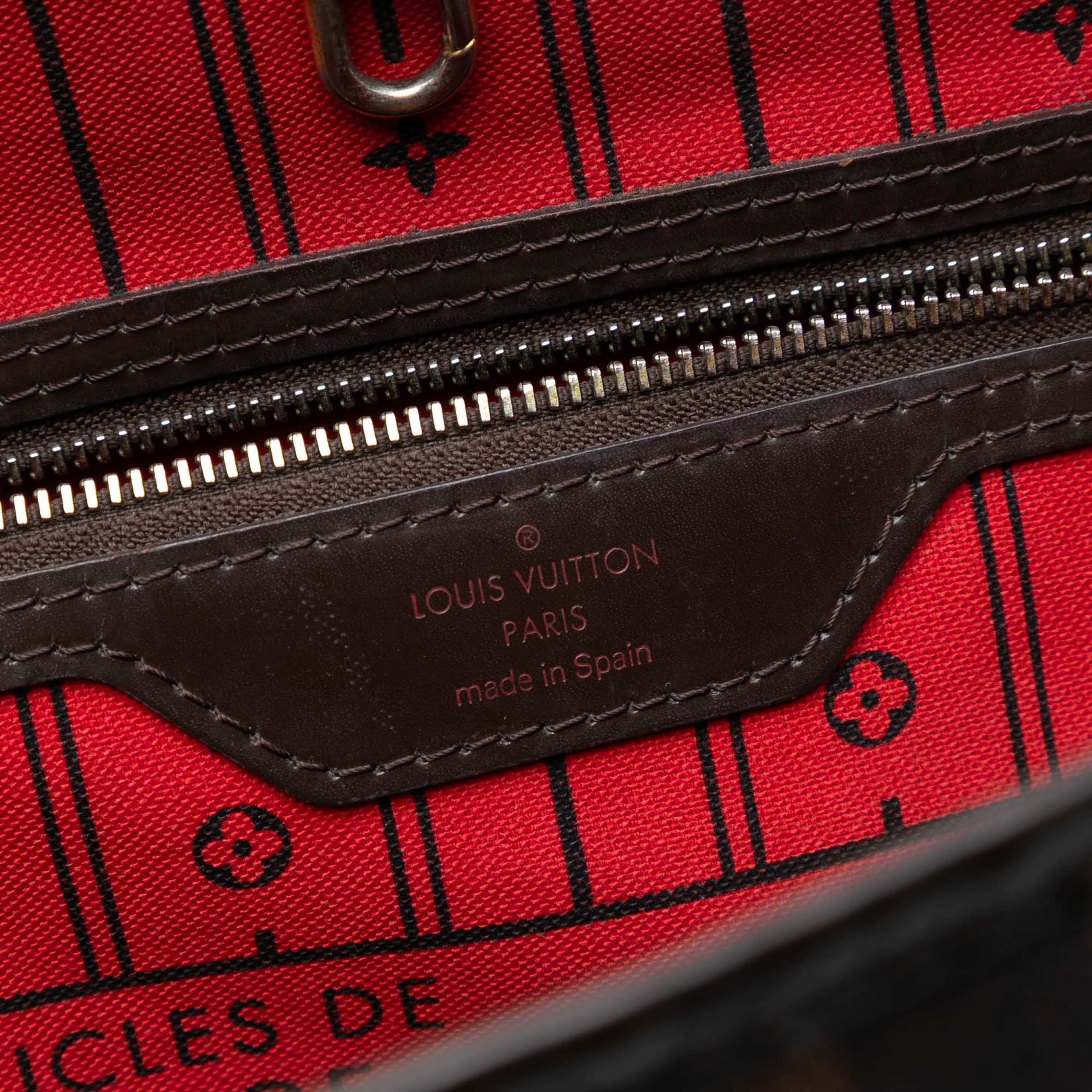 Louis Vuitton Damier Ebene Neverfull Mm, från Luxclusif, i färgen brown. Klicka för att öppna bilden i stort format