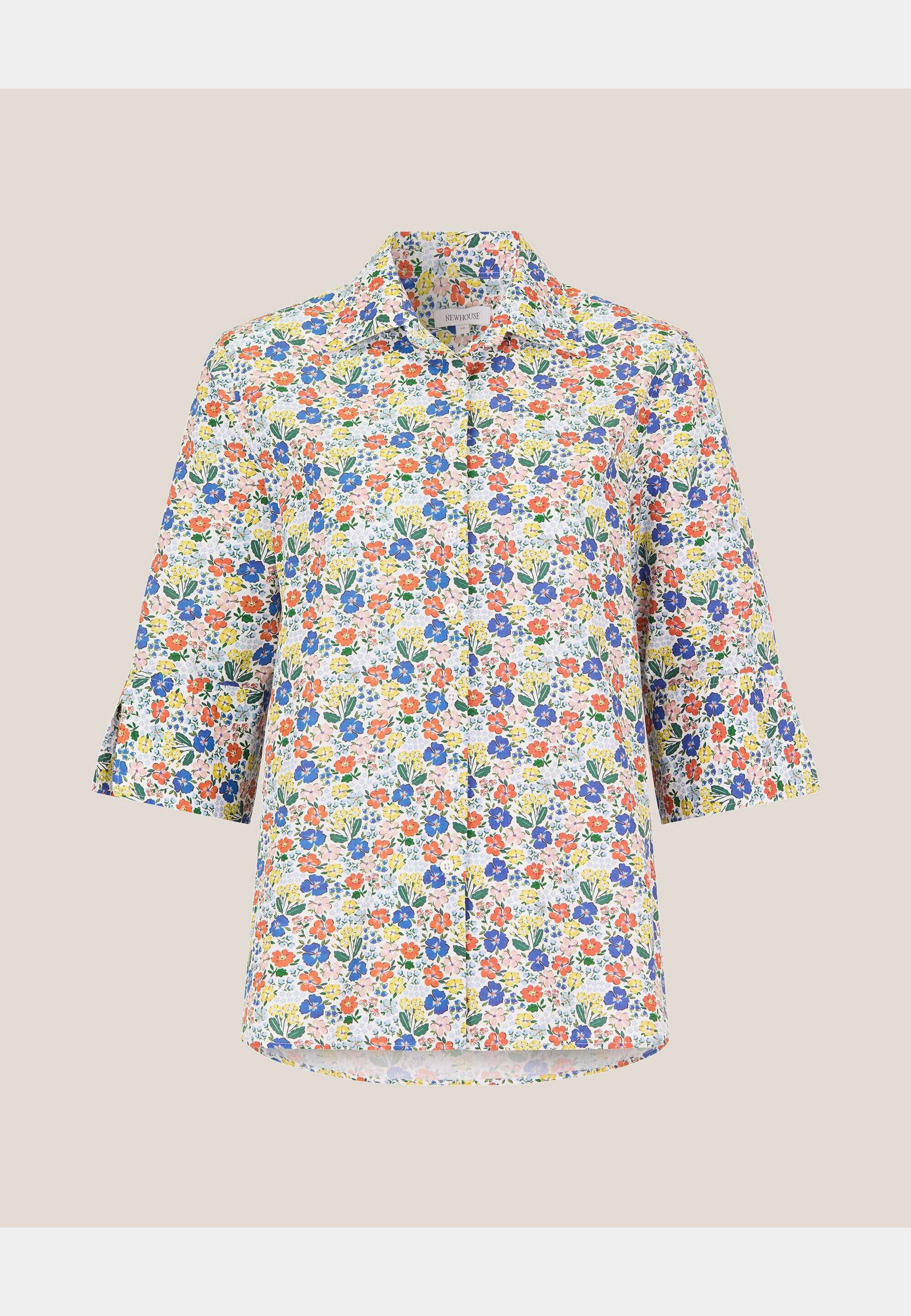 Mimmi Flower Shirt, från Newhouse, i färgen offwhite. Klicka för att öppna bilden i stort format
