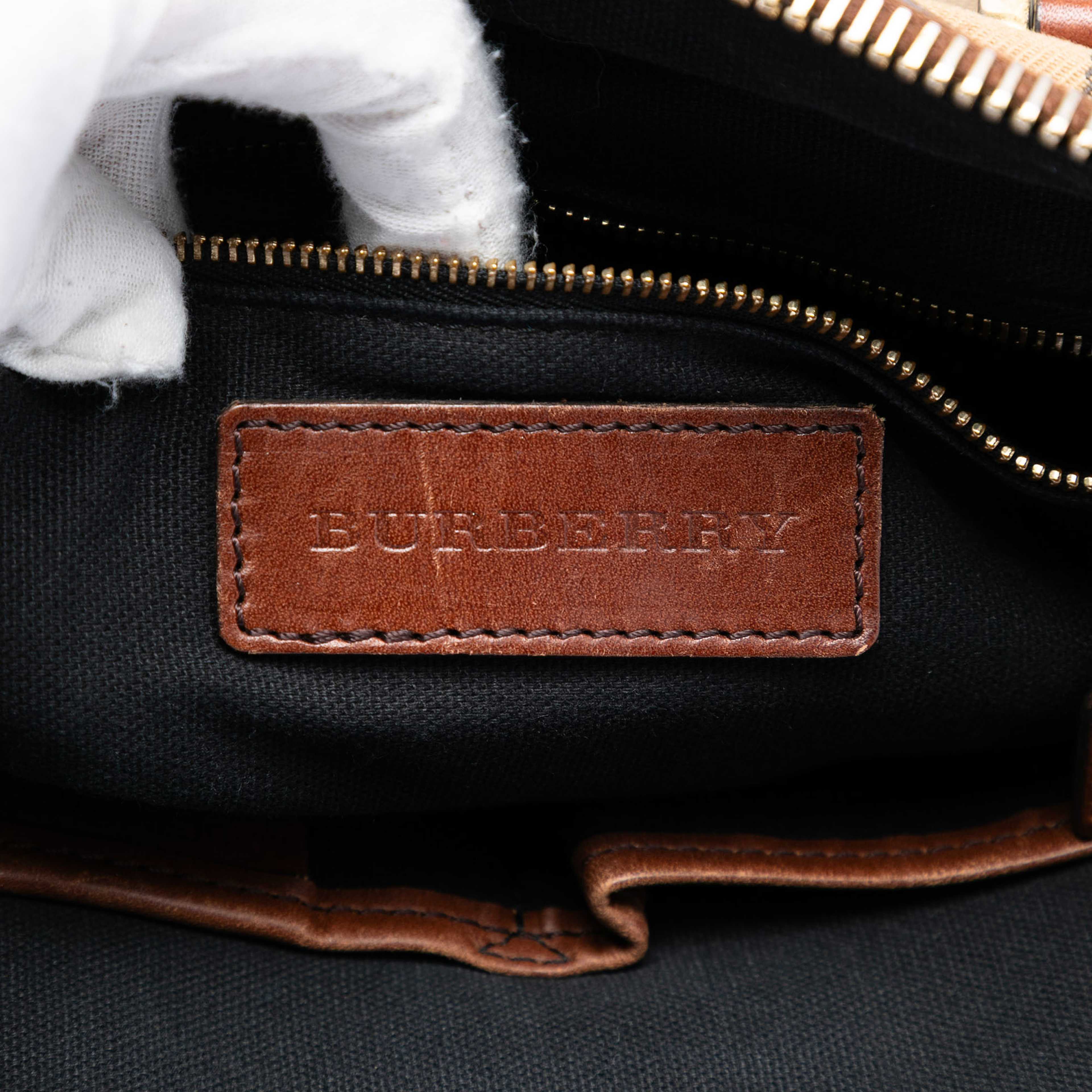 Burberry Small Leather Trimmed House Check Canvas Bridle Orchard Satchel, från Luxclusif, i färgen light brown. Klicka för att öppna bilden i stort format