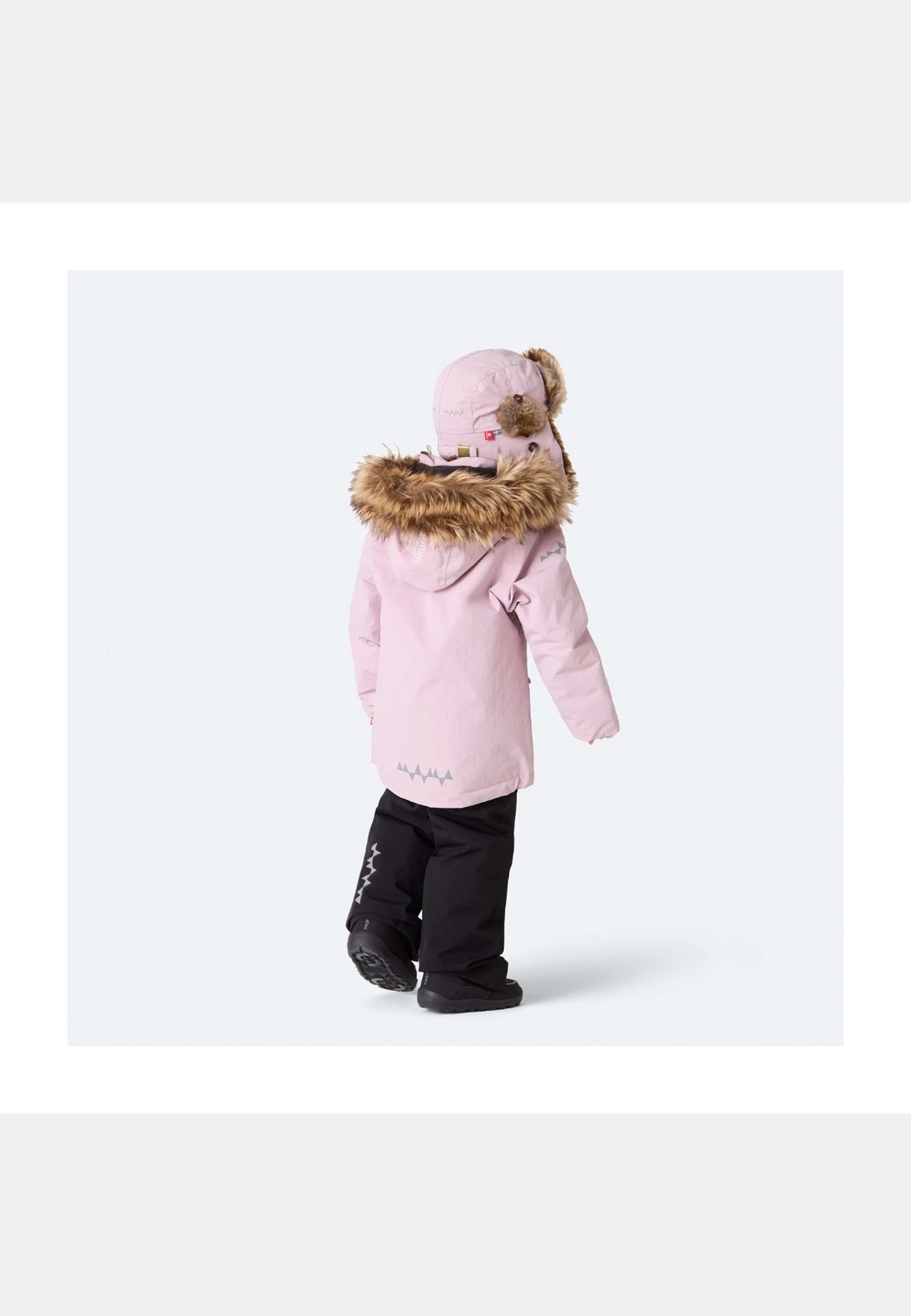 Isbjörn Snowball Vinterjacka, från ISBJÖRN of Sweden, i färgen dusty rose. Klicka för att öppna bilden i stort format