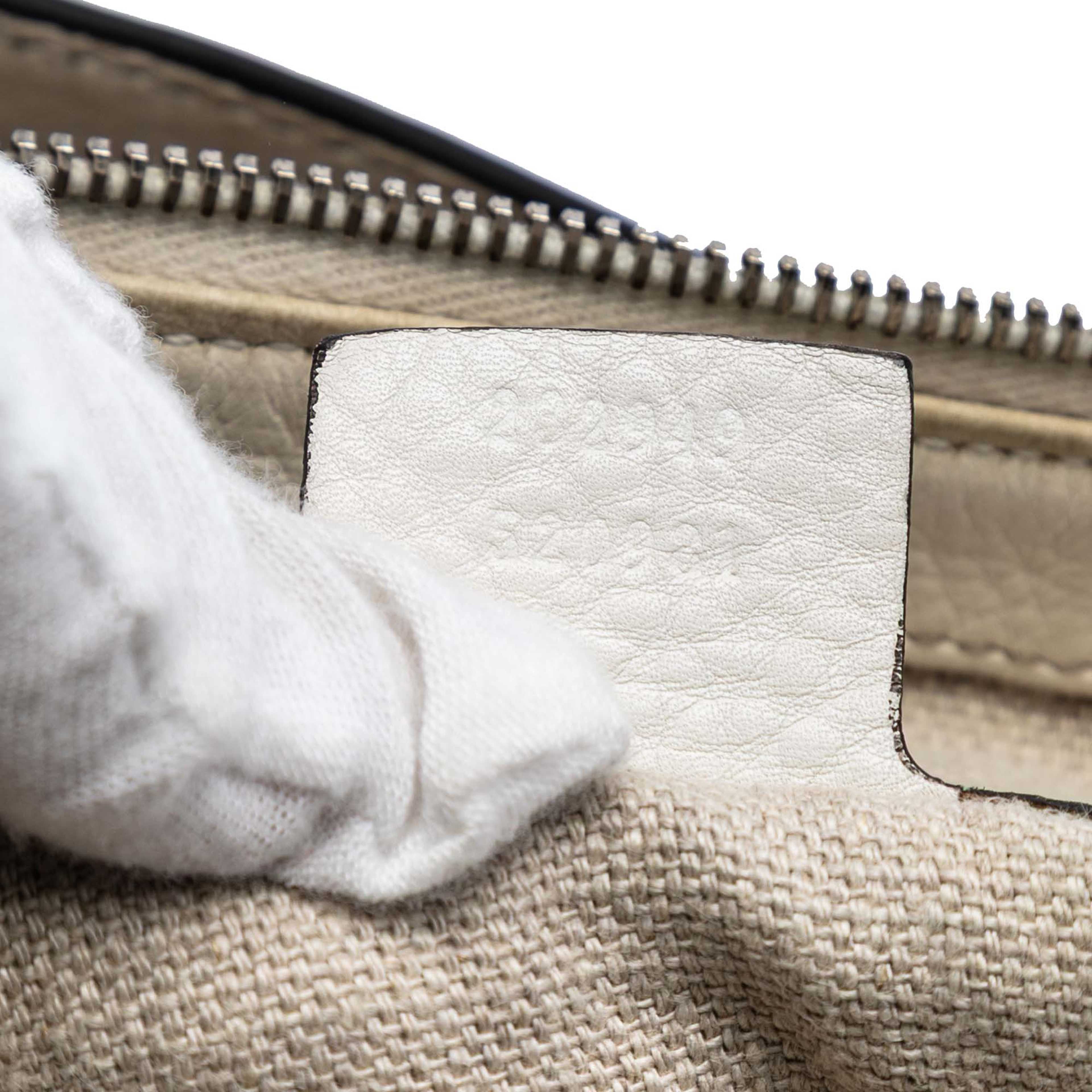 Gucci Gg Canvas Icon Bit Satchel, från Luxclusif, i färgen vit. Klicka för att öppna bilden i stort format
