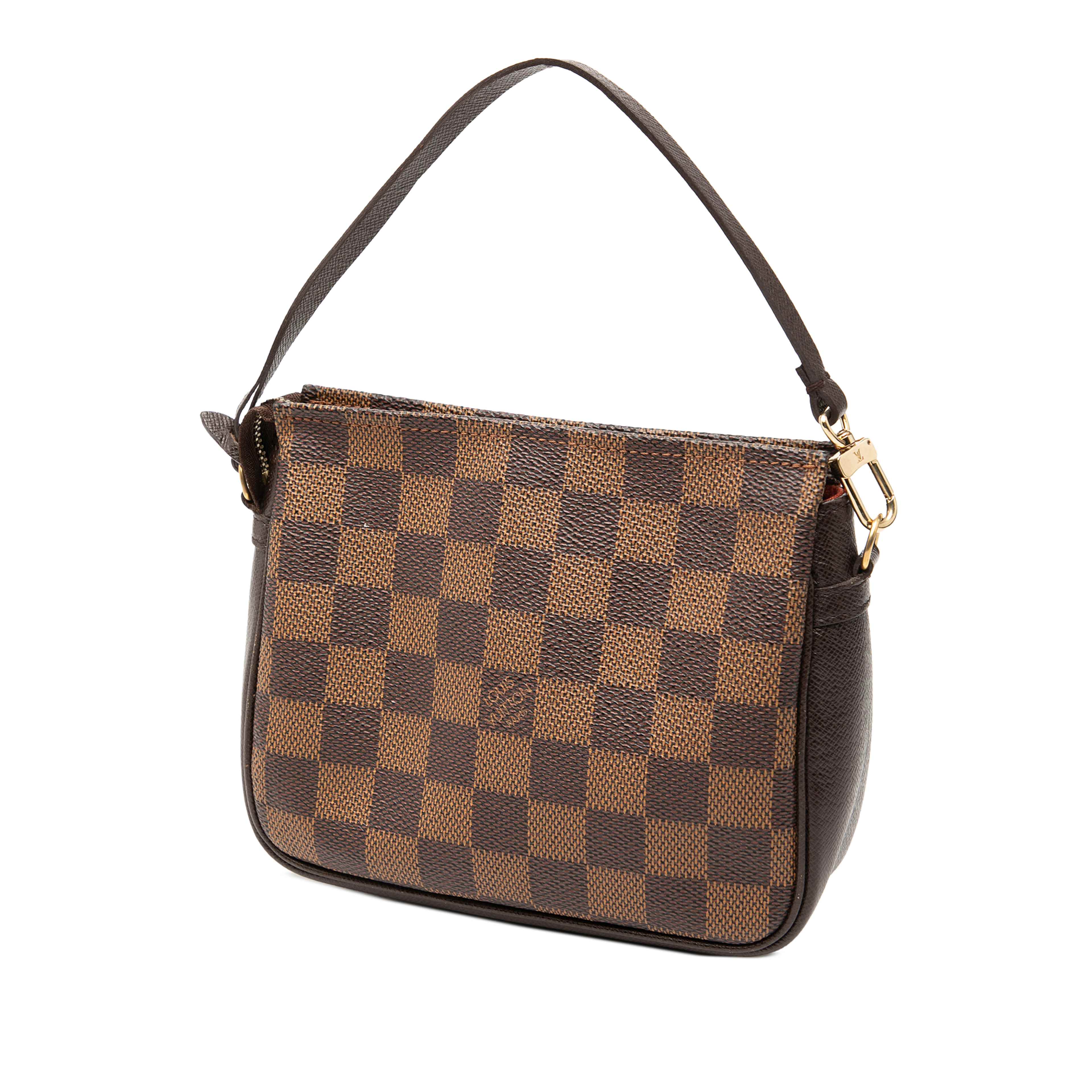 Louis Vuitton Damier Ebene Trousse Pochette, från Luxclusif, i färgen brun. Klicka för att öppna bilden i stort format