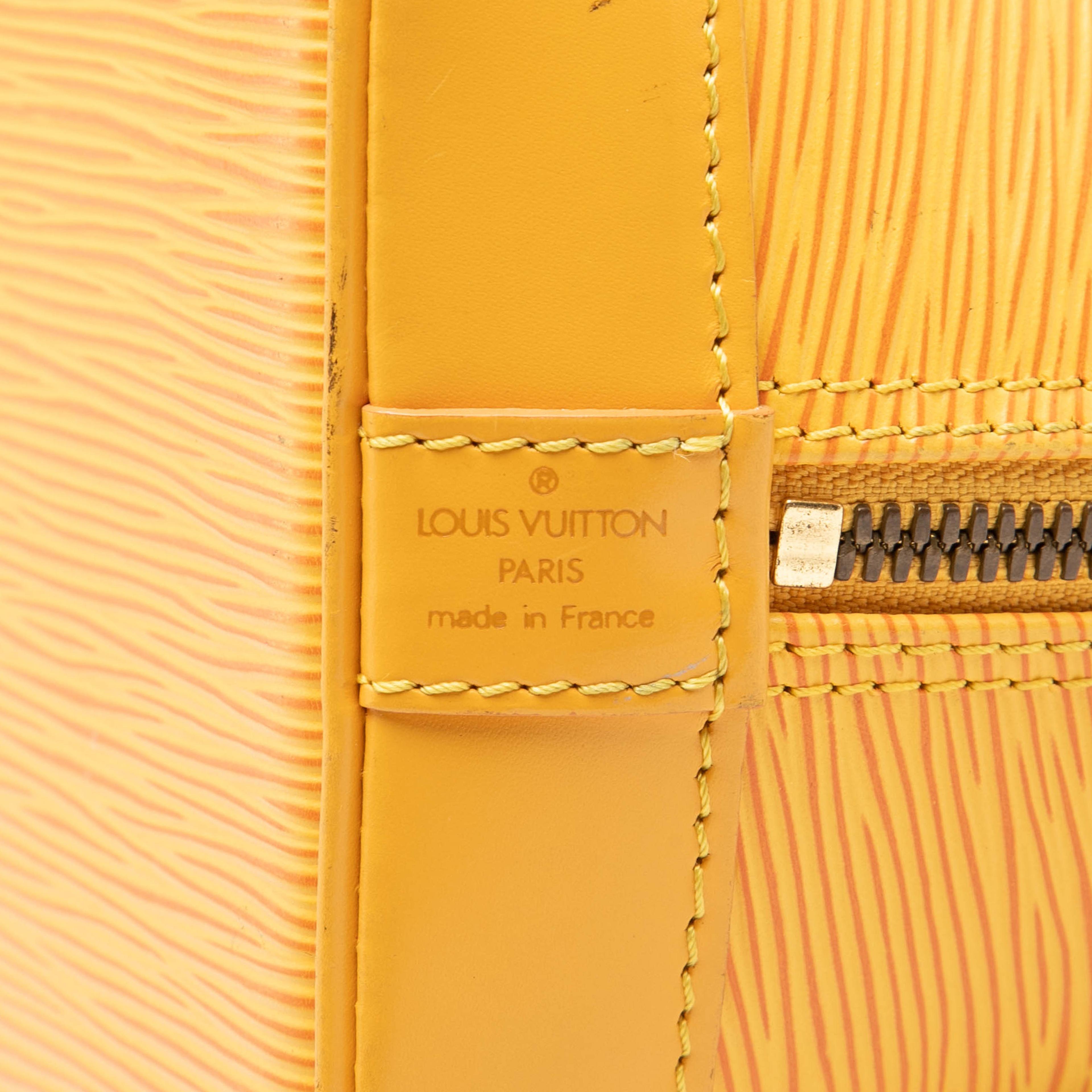 Louis Vuitton Epi Alma Pm, från Luxclusif, i färgen yellow. Klicka för att öppna bilden i stort format