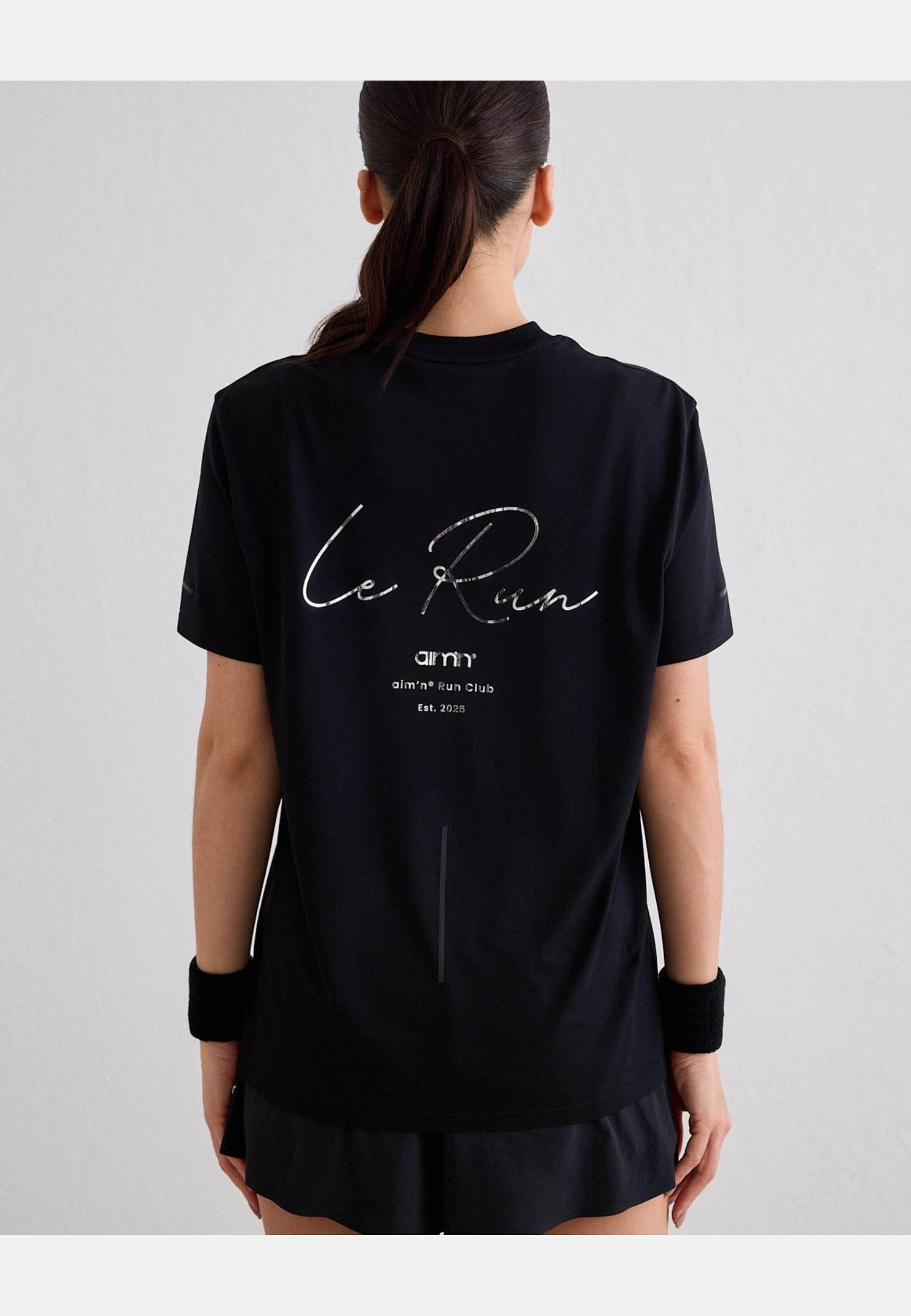 Le Run Seamless Running T-shirt, från aim'n, i färgen black. Klicka för att öppna bilden i stort format