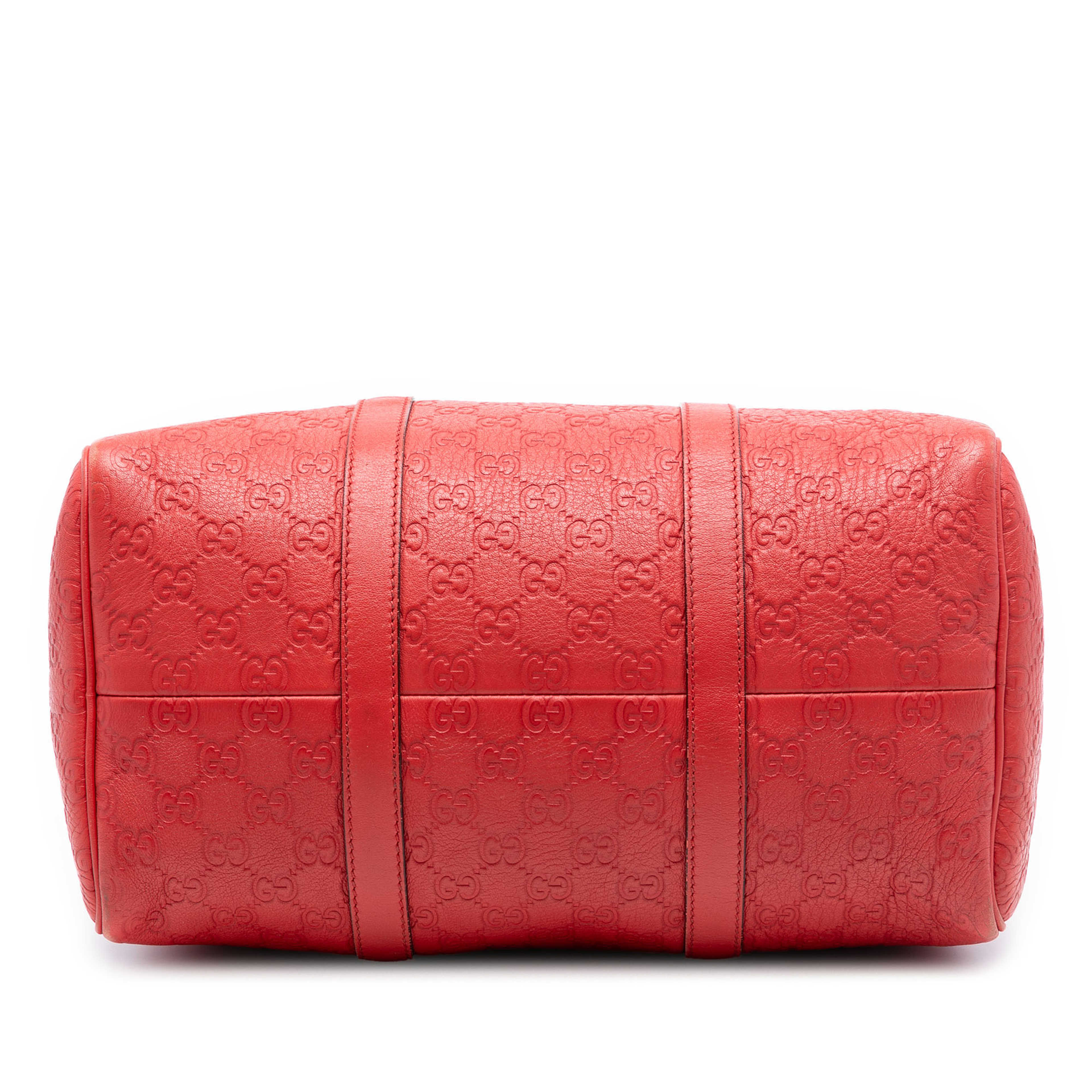 Gucci Medium Guccissima Joy Boston Bag, från Luxclusif, i färgen orange. Klicka för att öppna bilden i stort format