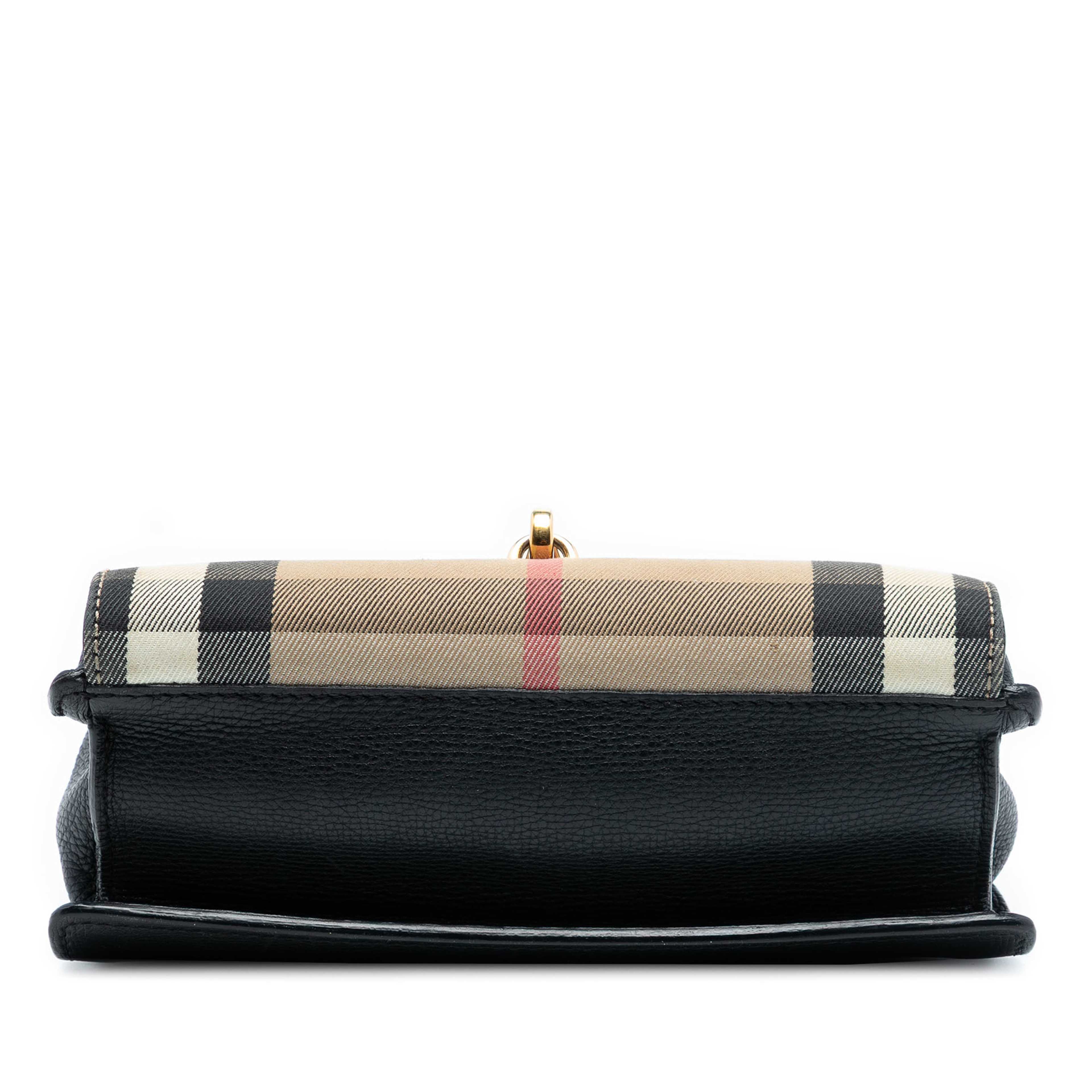 Burberry Small Leather And House Check Canvas Derby Macken Crossbody, från Luxclusif, i färgen black. Klicka för att öppna bilden i stort format