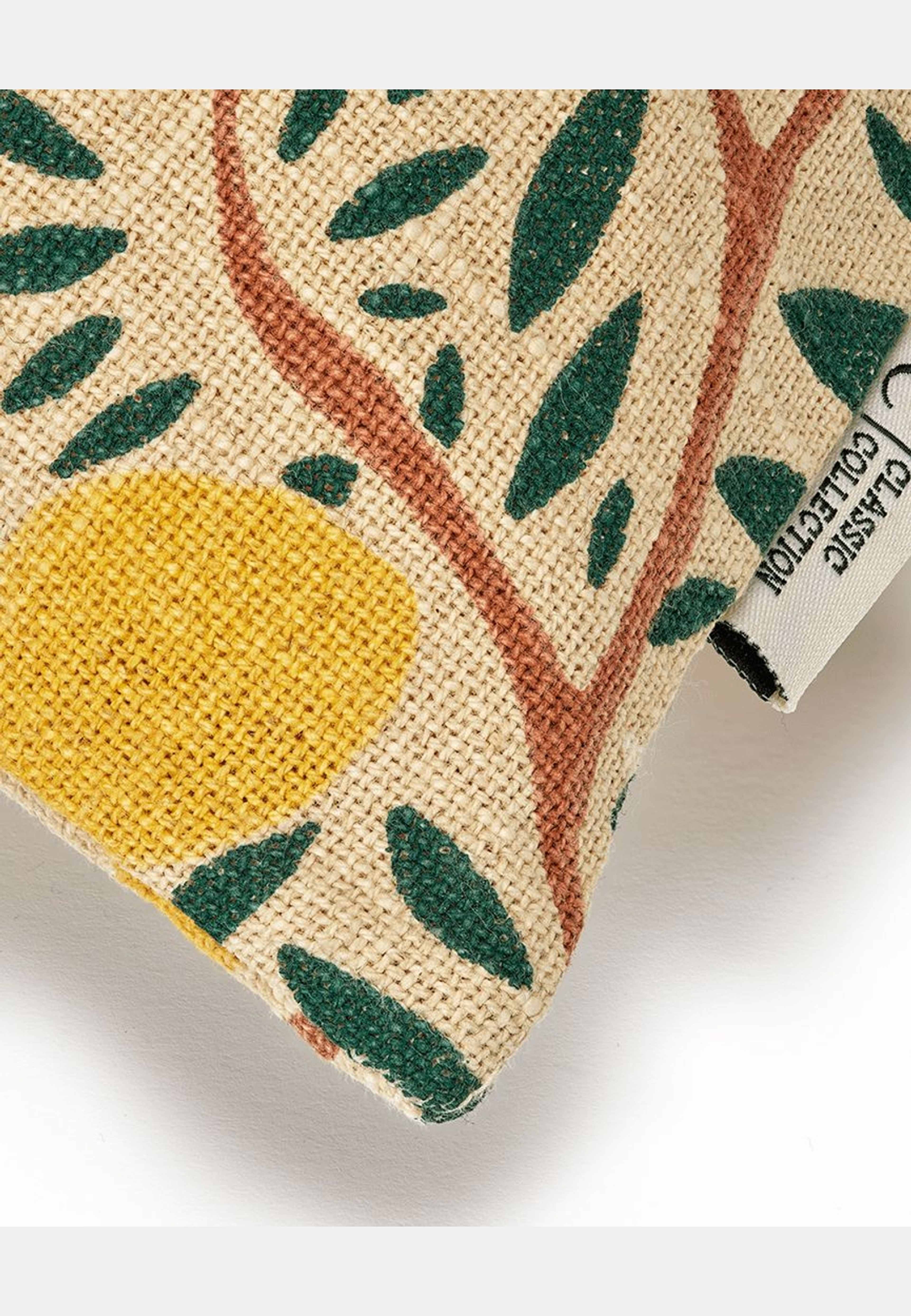 Kuddfodral Lemon Garden, från Classic Collection, i färgen mörkgrön. Klicka för att öppna bilden i stort format