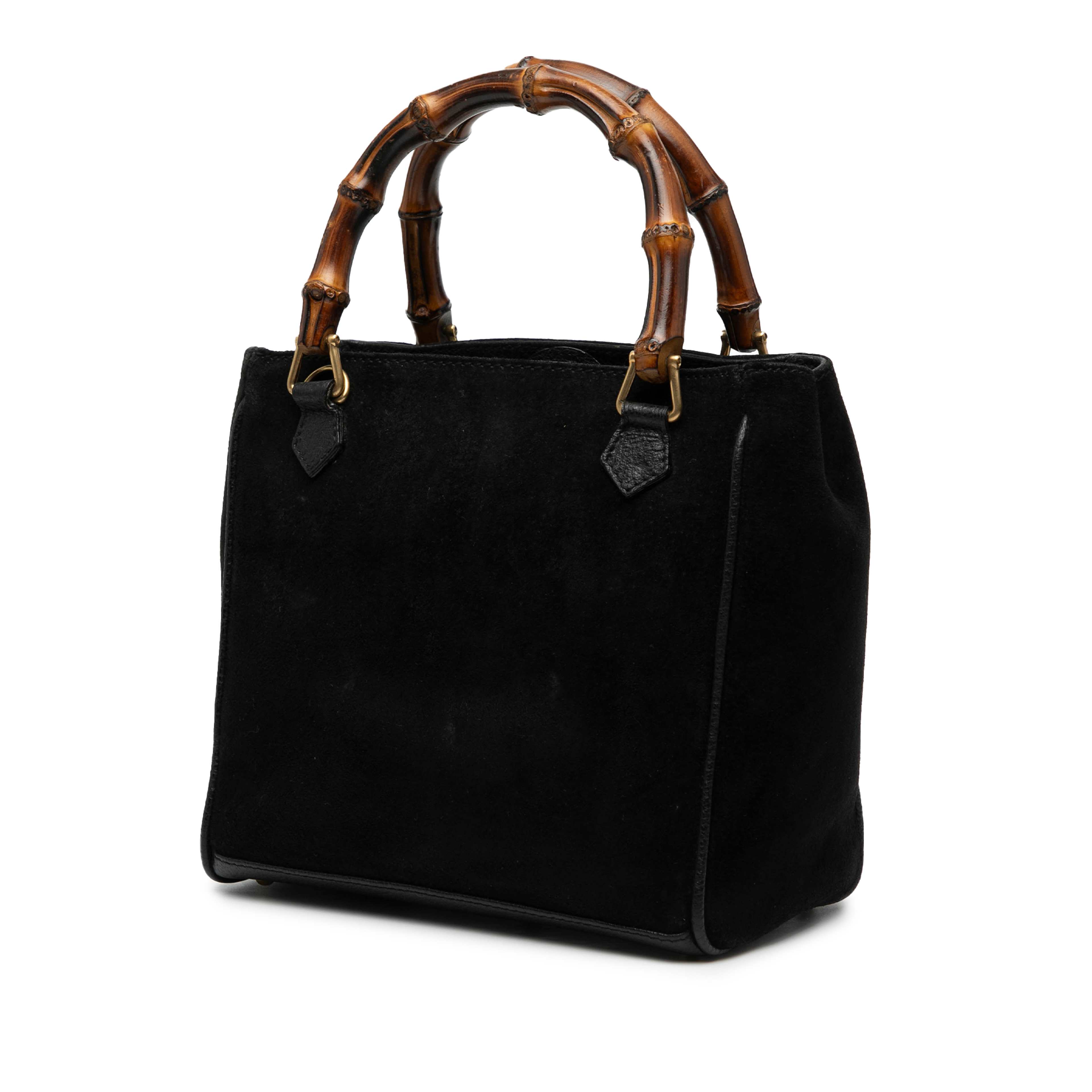 Gucci Suede Bamboo Satchel, från Luxclusif, i färgen black. Klicka för att öppna bilden i stort format