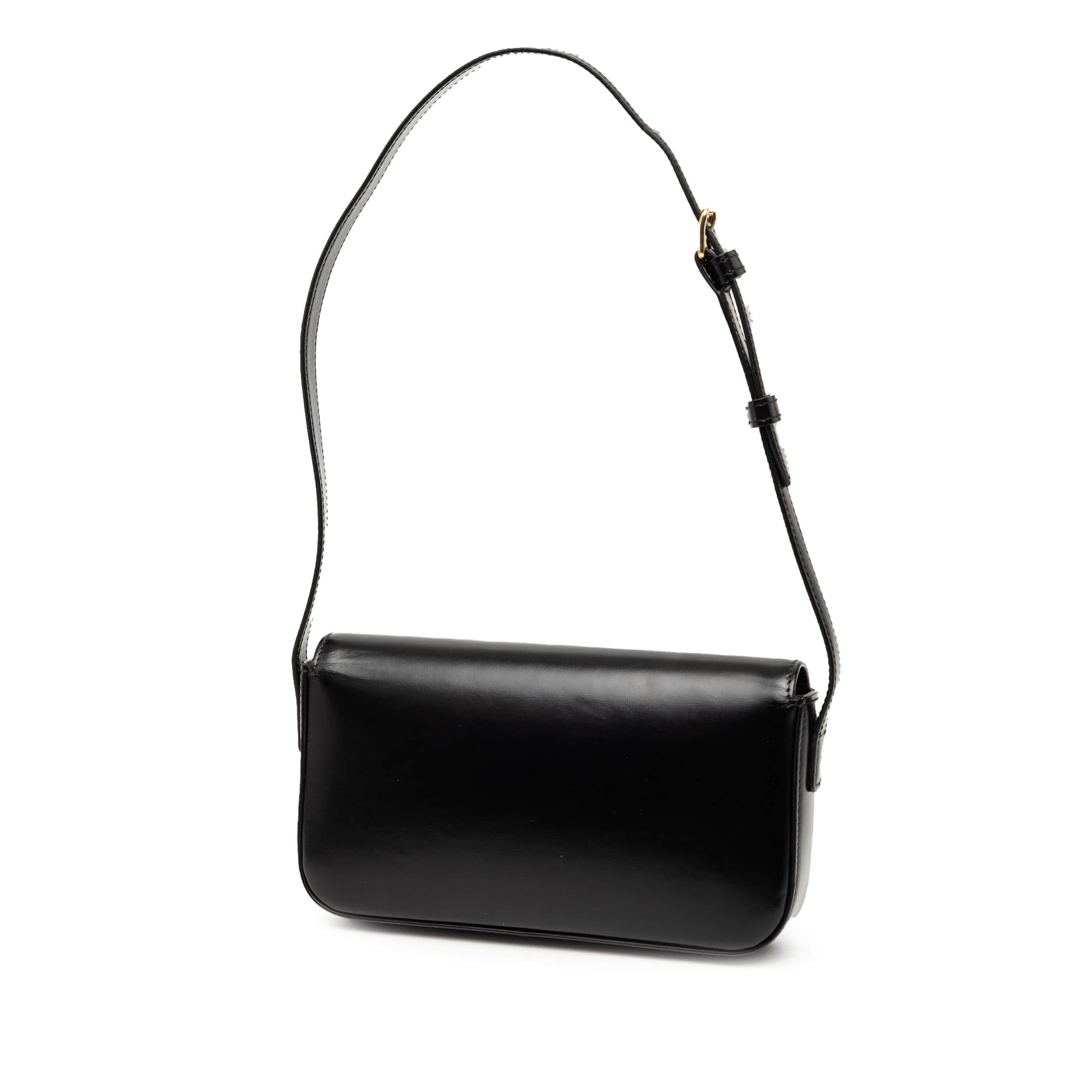 Celine Shiny Calfskin Triomphe Claude Shoulder Bag, från Luxclusif, i färgen black. Klicka för att öppna bilden i stort format