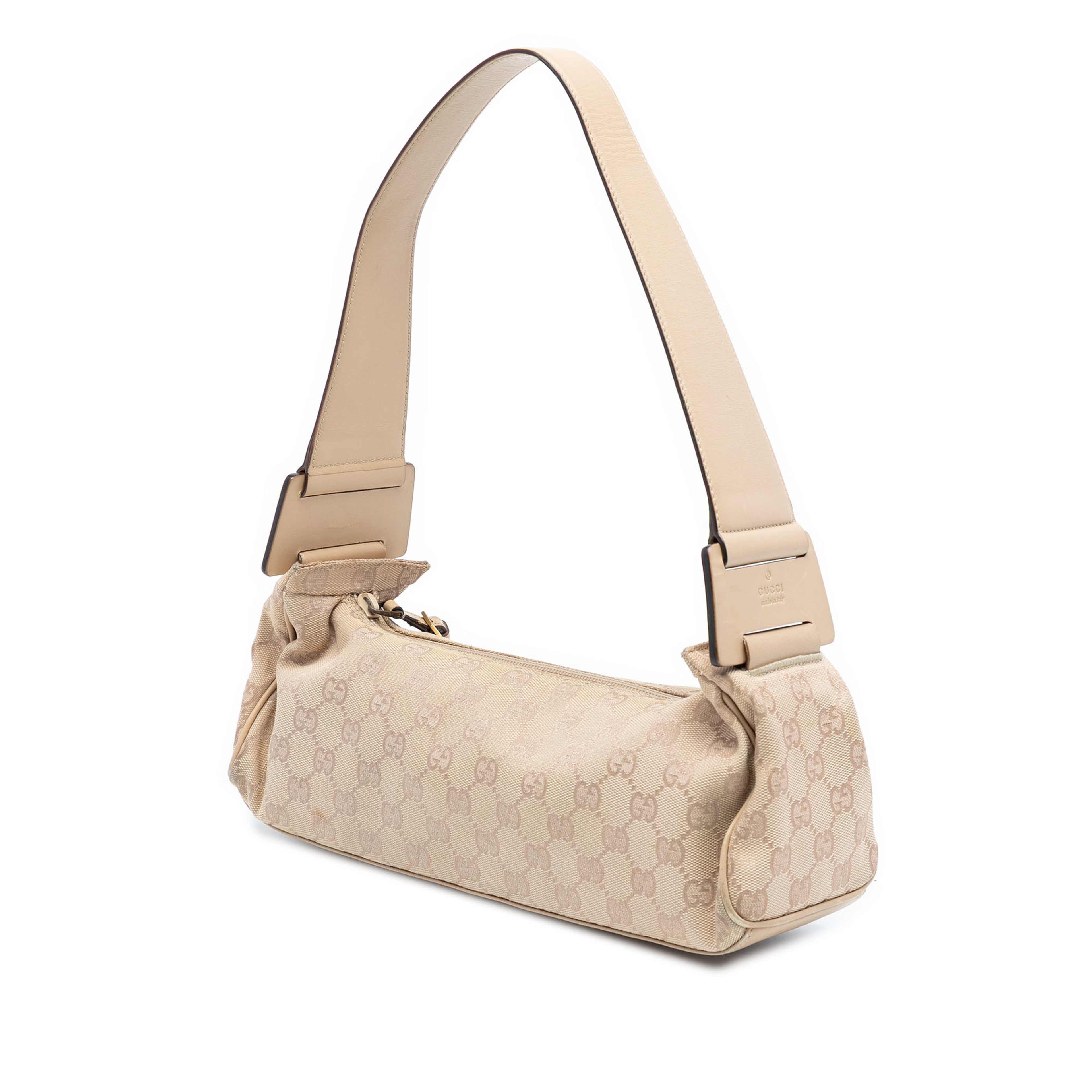 Gucci Gg Canvas Shoulder Bag, från Luxclusif, i färgen beige. Klicka för att öppna bilden i stort format