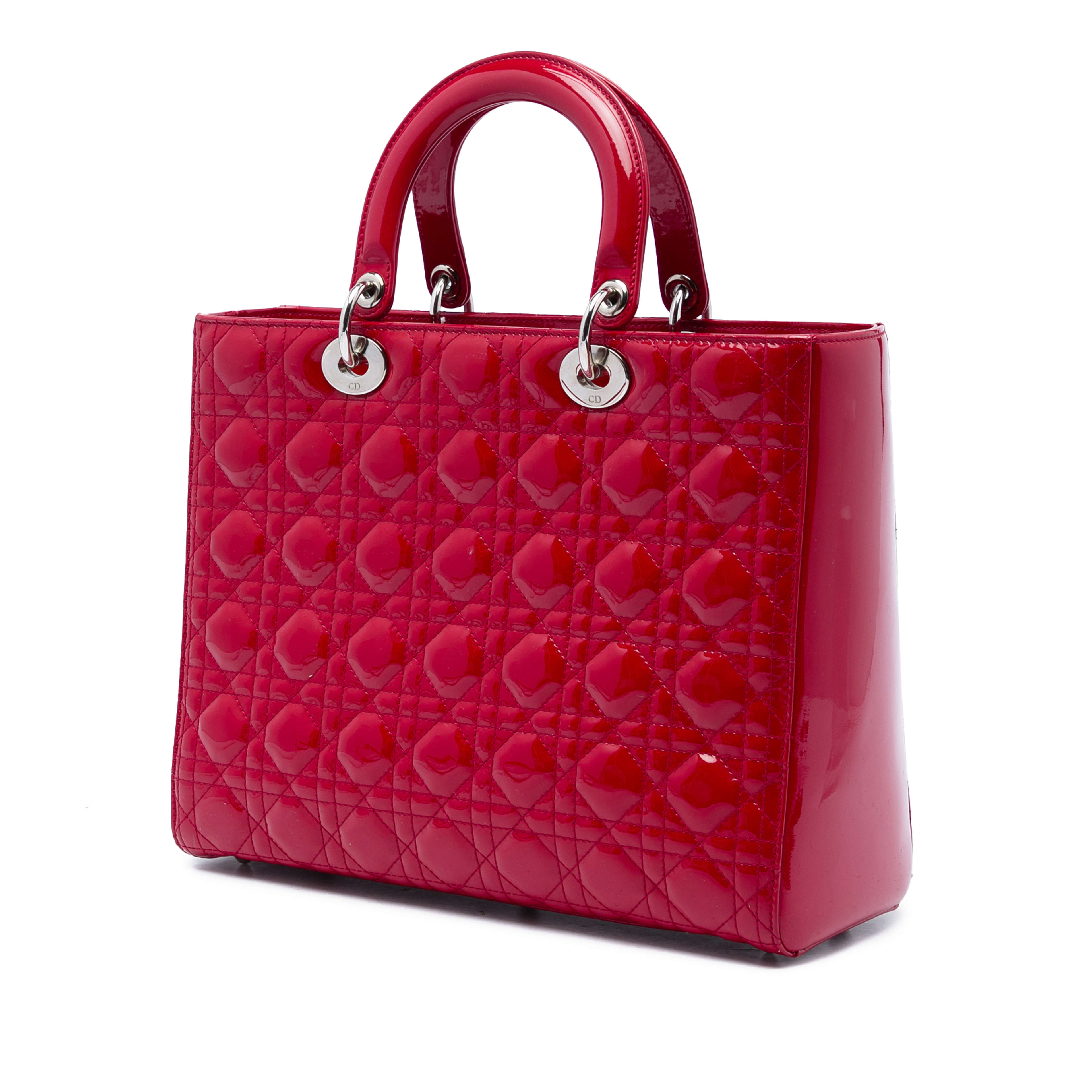 Dior Large Patent Cannage Lady Dior, från Luxclusif, i färgen röd. Klicka för att öppna bilden i stort format