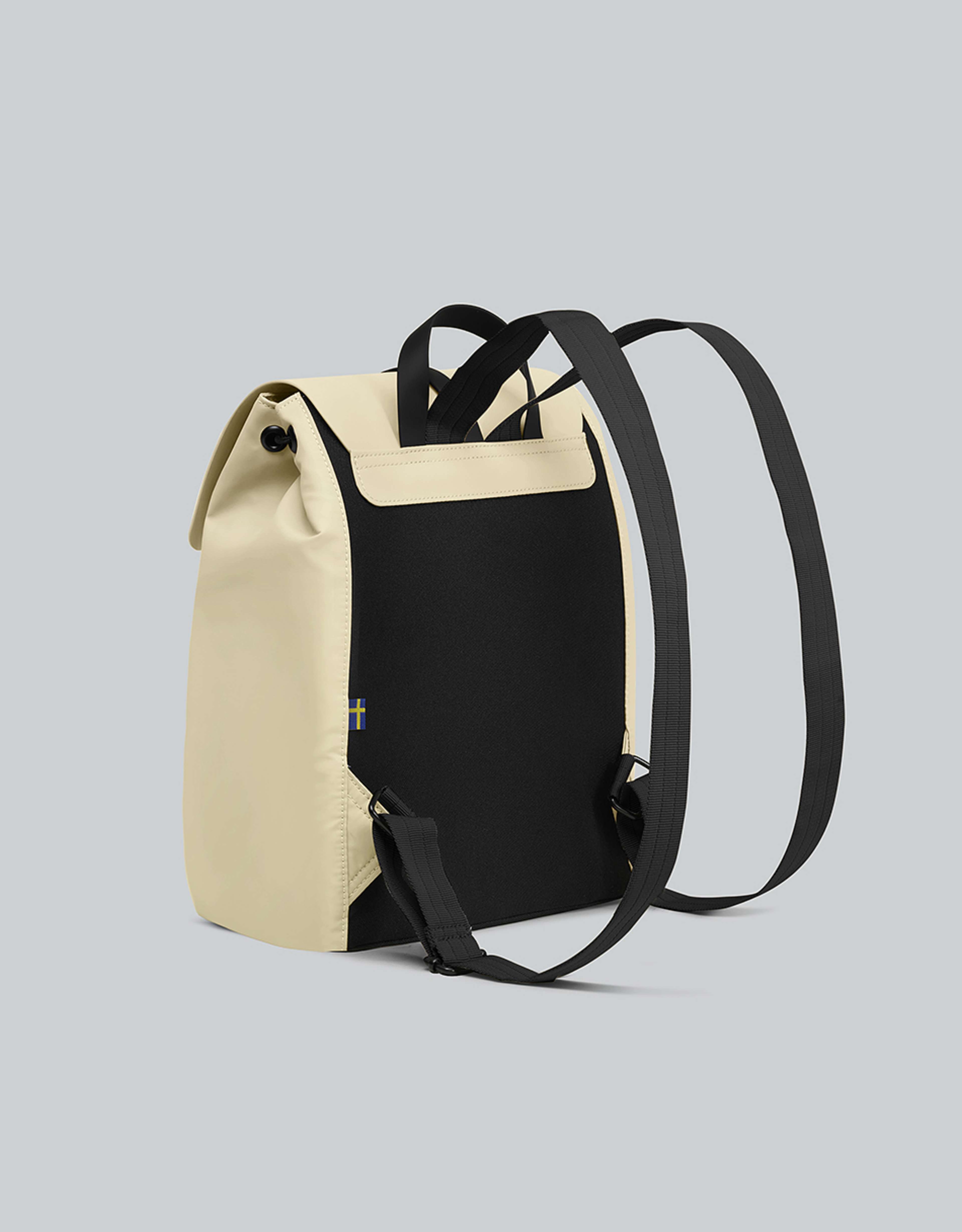 Däsh Bucket Backpack, från Gaston Luga, i färgen lemonade. Klicka för att öppna bilden i stort format