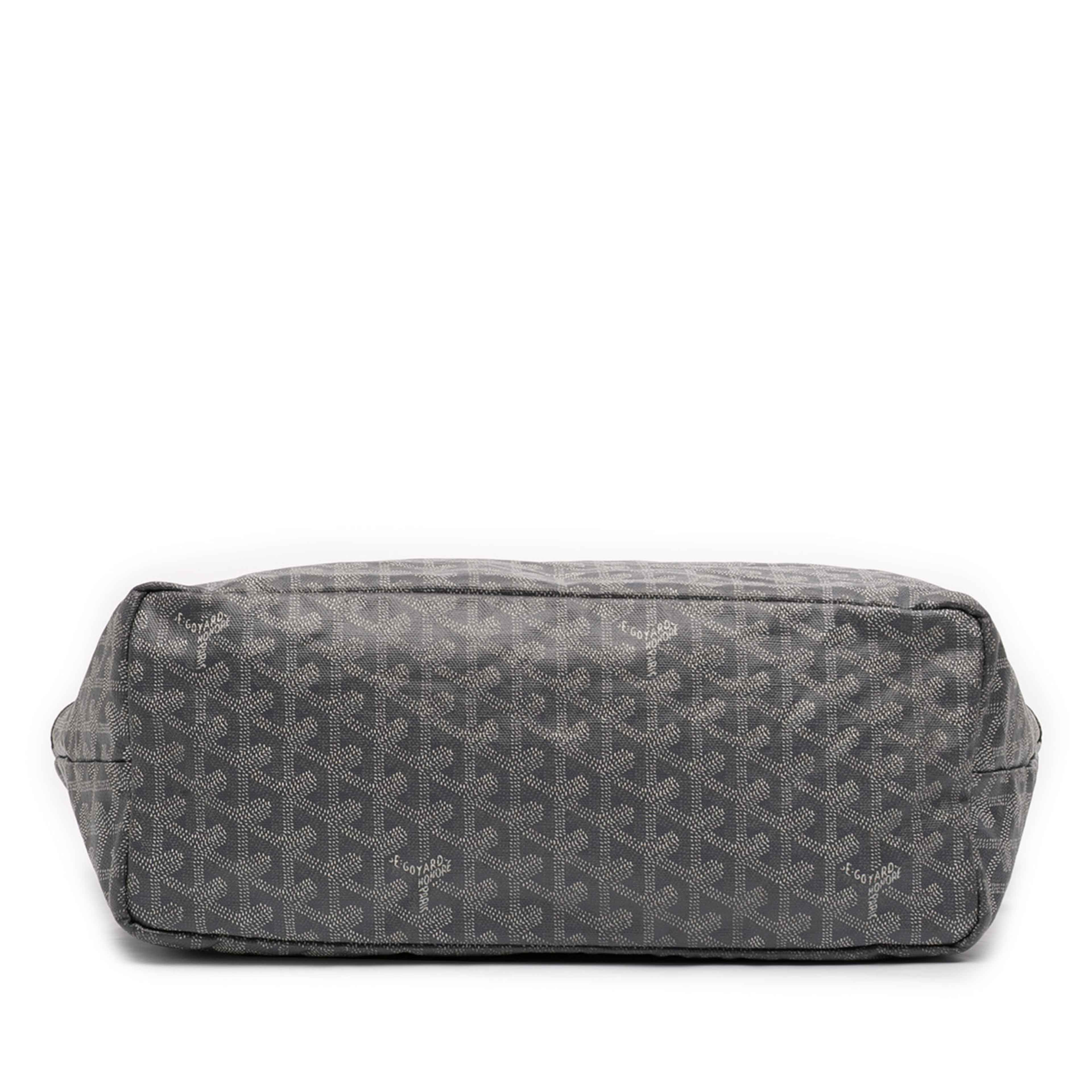 Goyard Goyardine Saint Louis Pm, från Luxclusif, i färgen gray. Klicka för att öppna bilden i stort format
