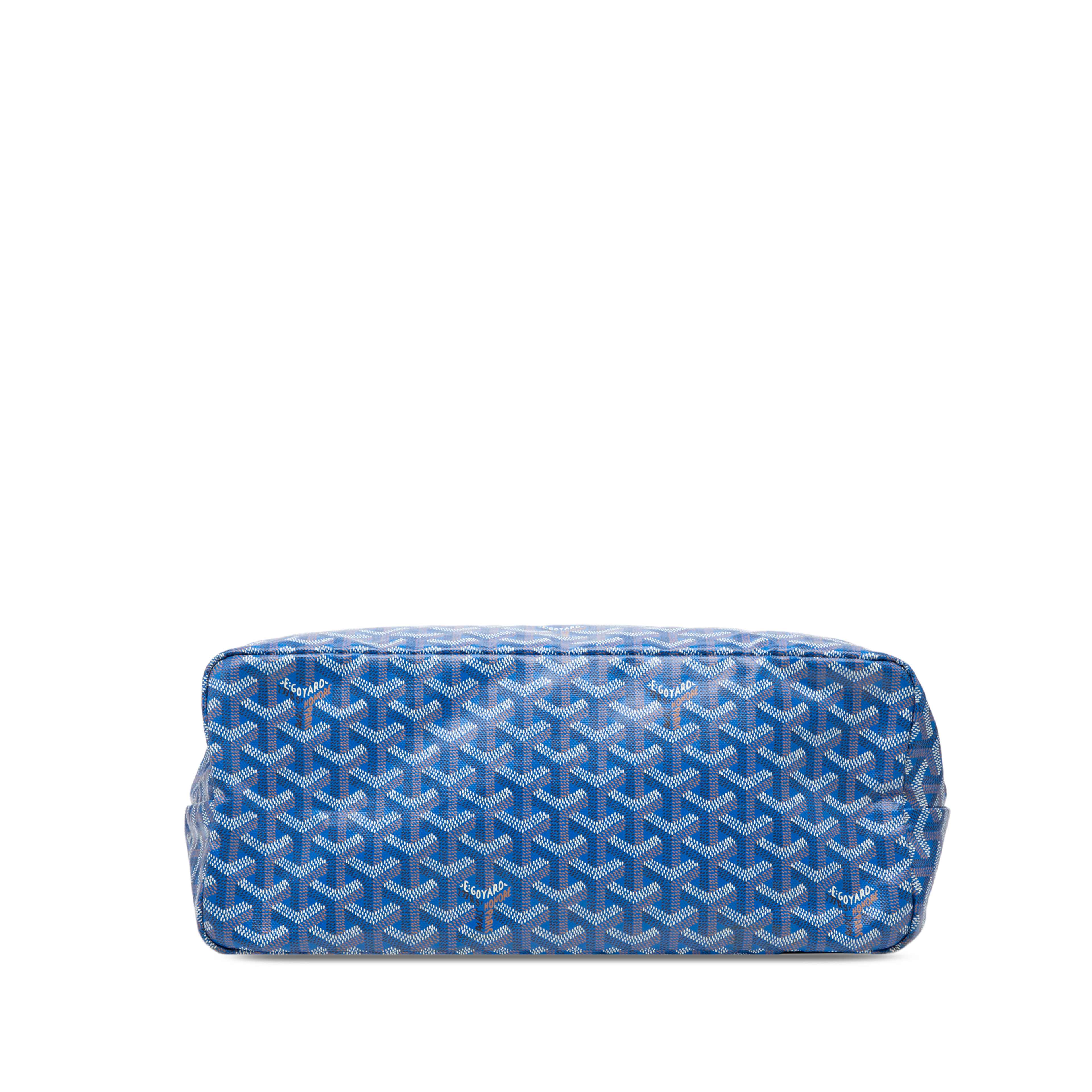 Goyard Goyardine Saint Louis Pm, från Luxclusif, i färgen blue. Klicka för att öppna bilden i stort format