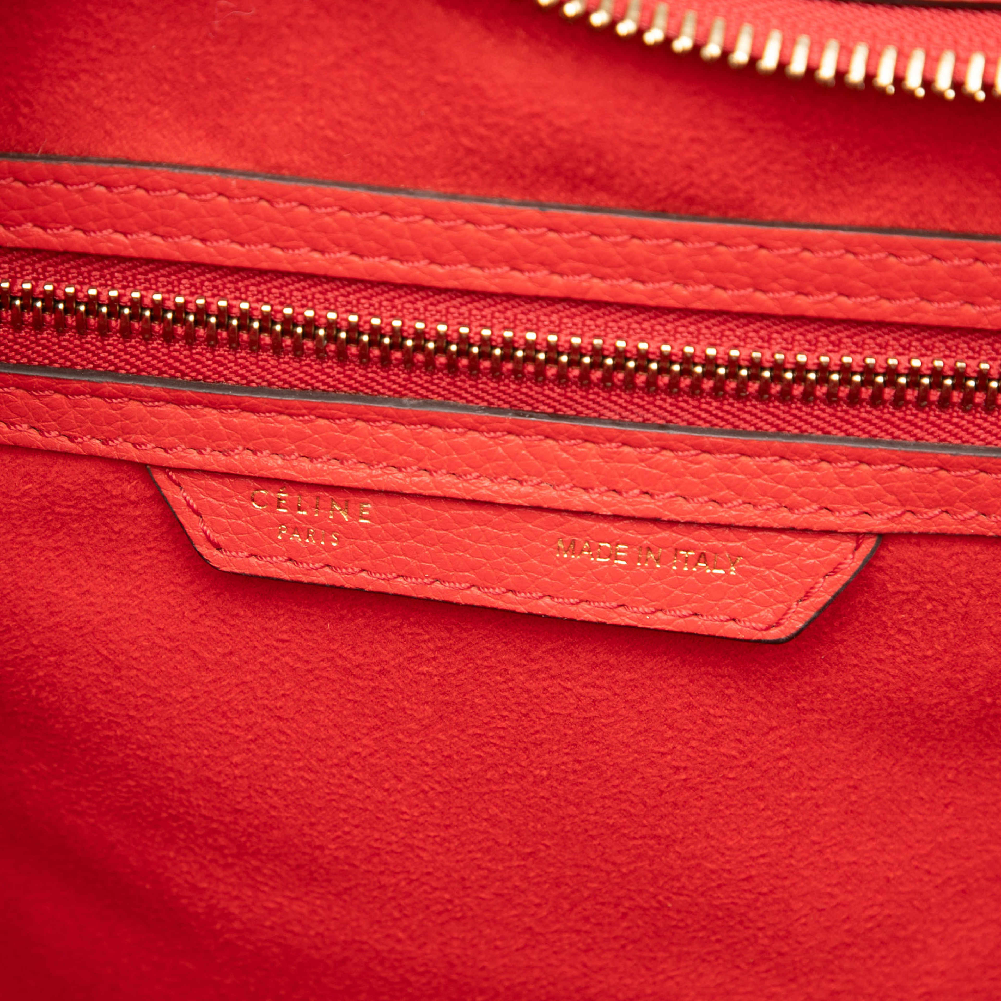 Celine Mini Calfskin Luggage Tote, från Luxclusif, i färgen red. Klicka för att öppna bilden i stort format