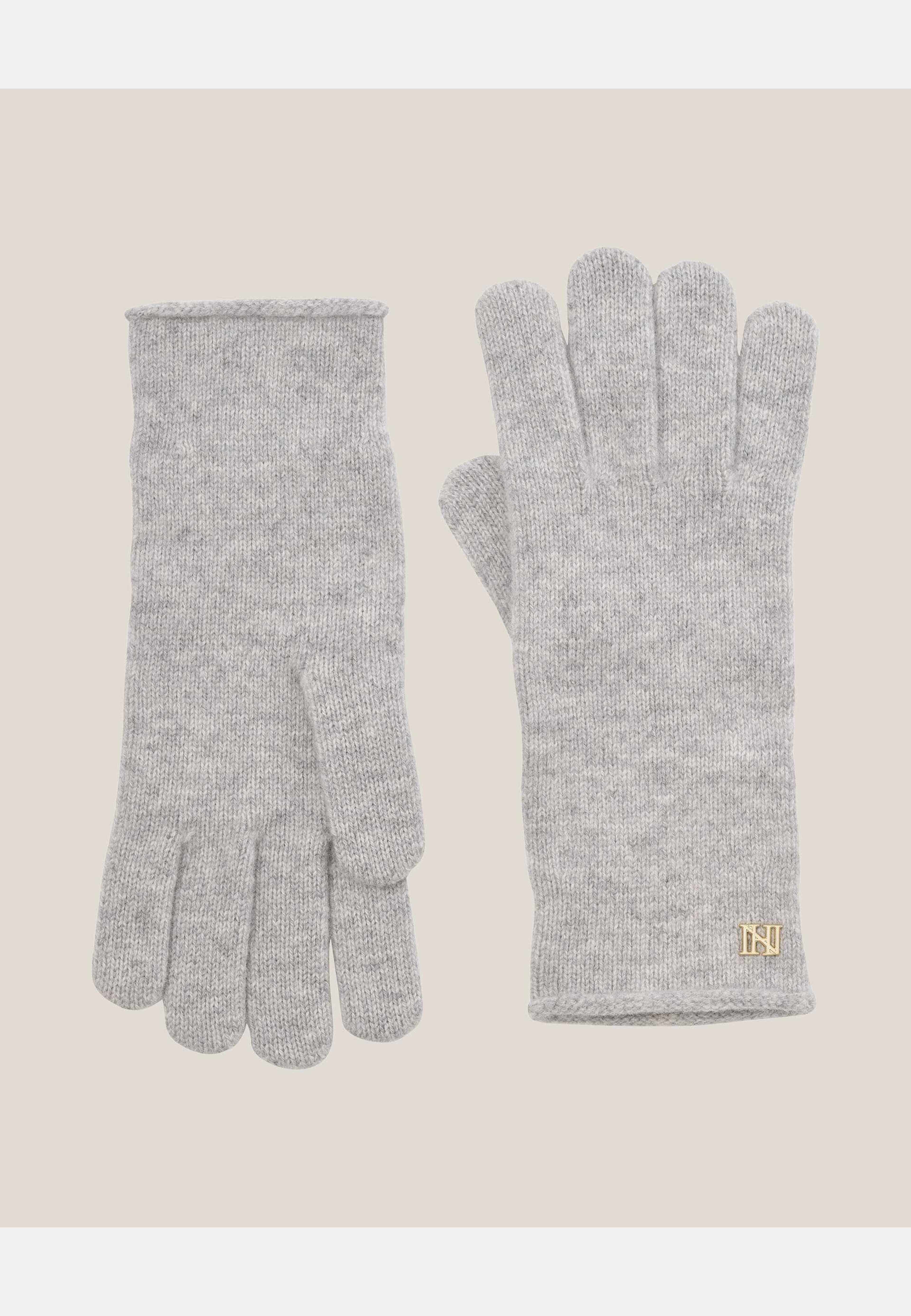 Wool Mittens, från Newhouse, i färgen ljusgrå. Klicka för att öppna bilden i stort format