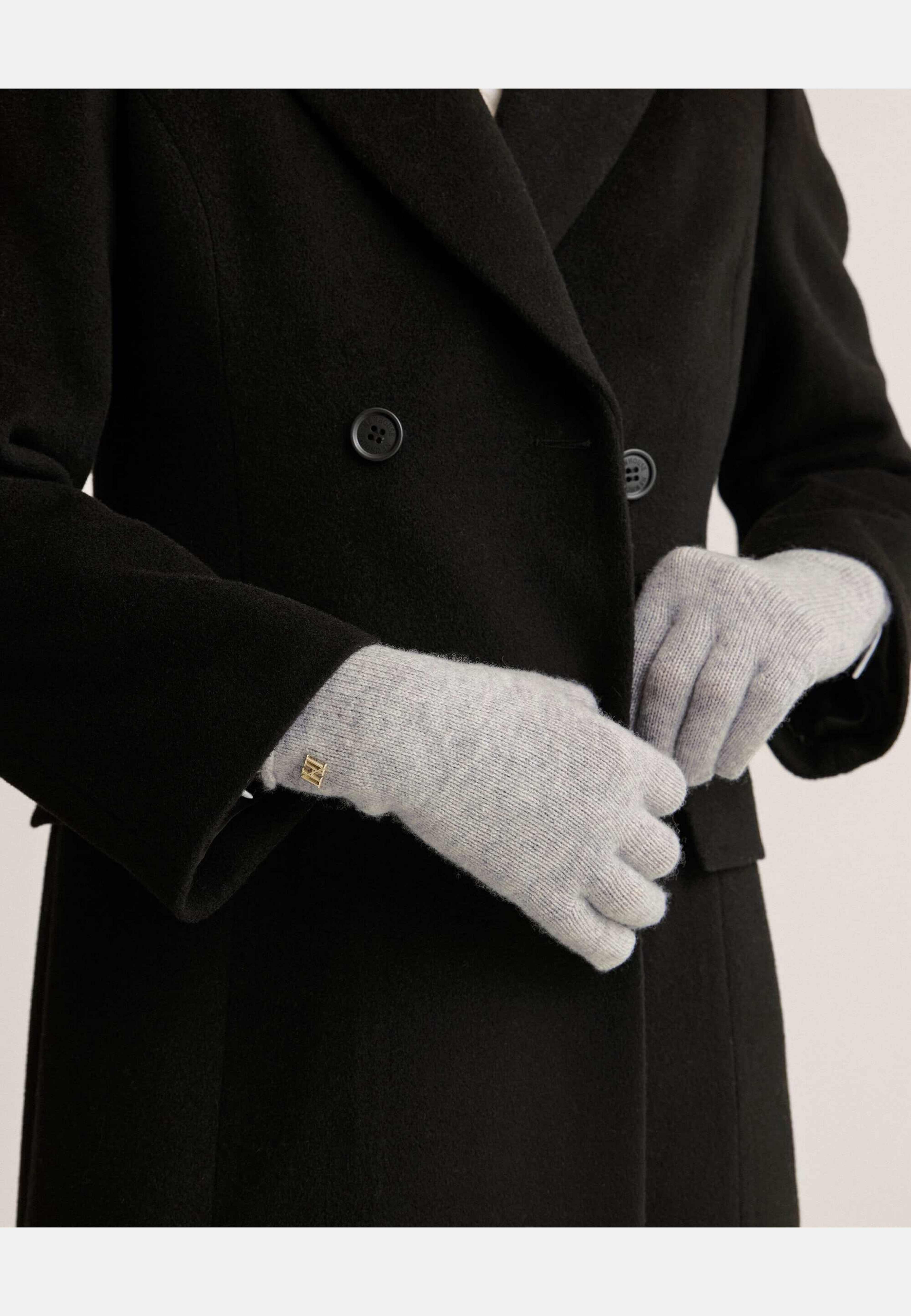 Wool Mittens, från Newhouse, i färgen ljusgrå. Klicka för att öppna bilden i stort format