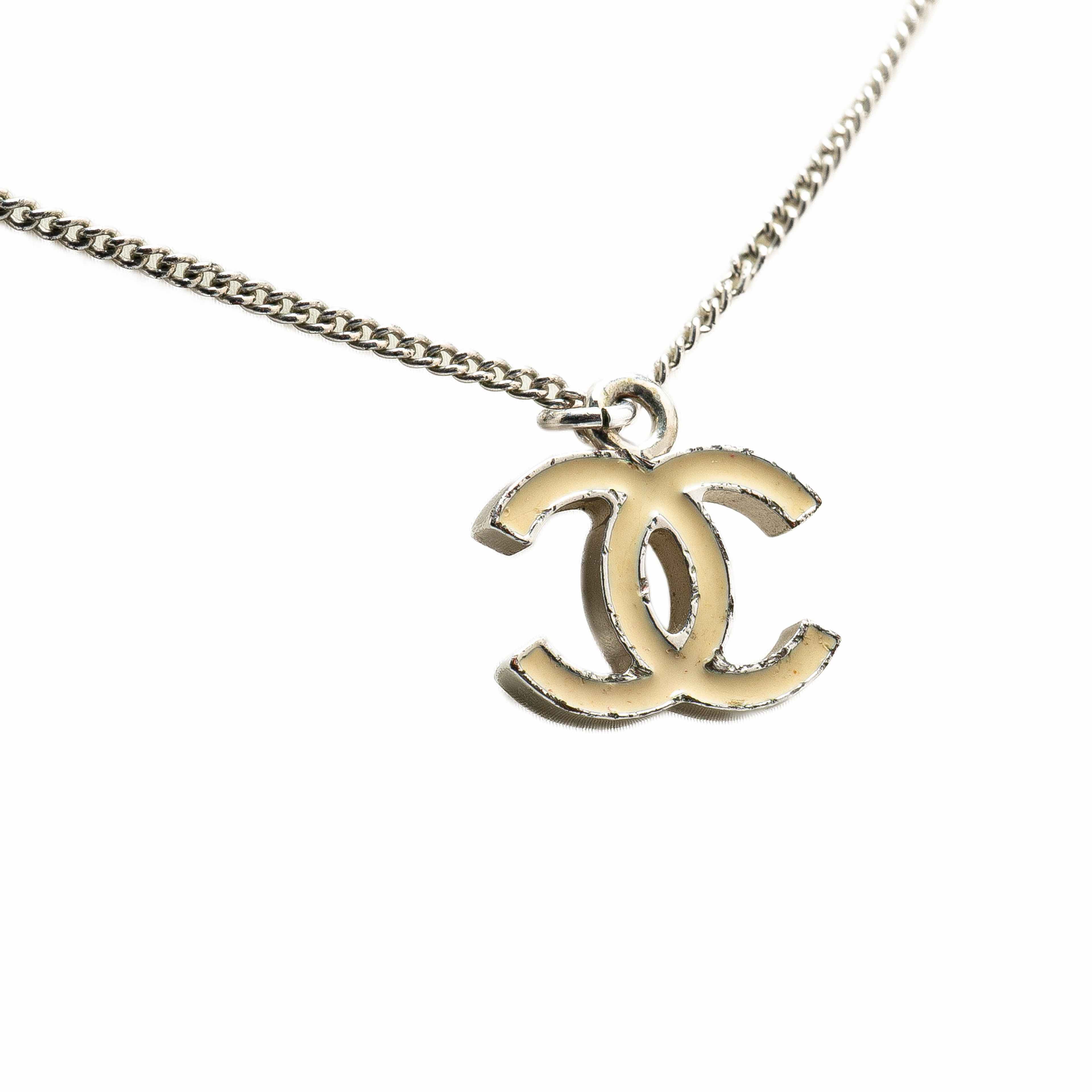 Chanel Silver Enamel Cc Pendant Necklace