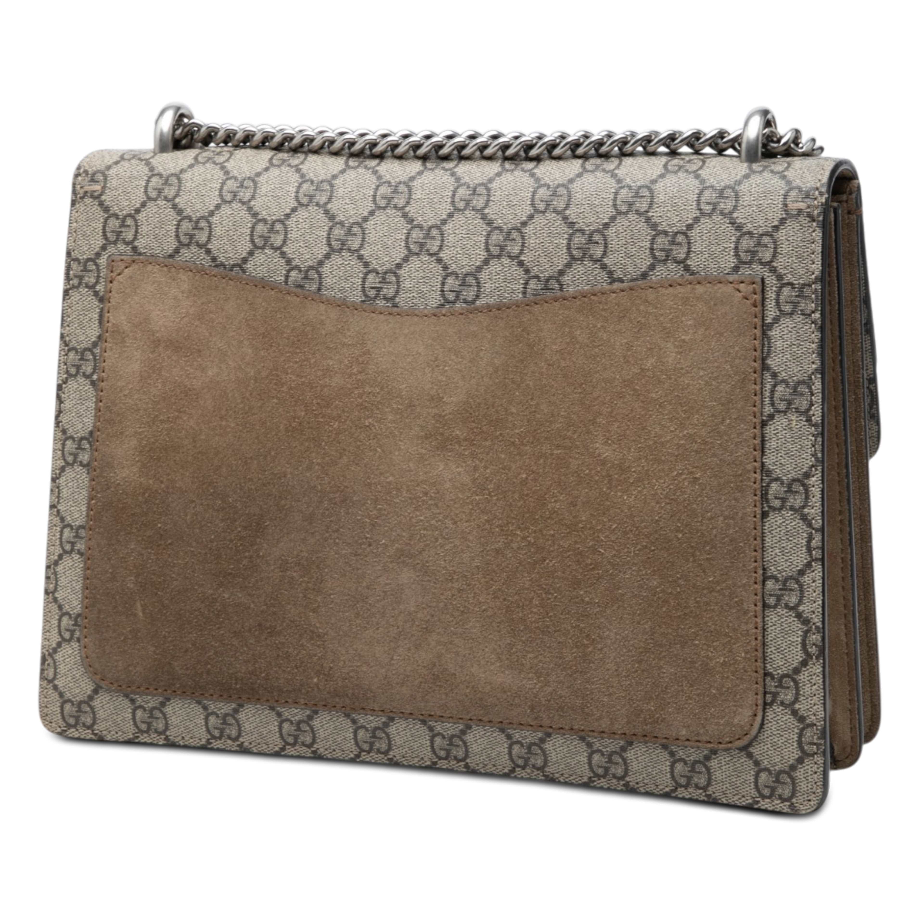 Gucci Medium Gg Supreme Dionysus Shoulder Bag, från Luxclusif, i färgen beige. Klicka för att öppna bilden i stort format