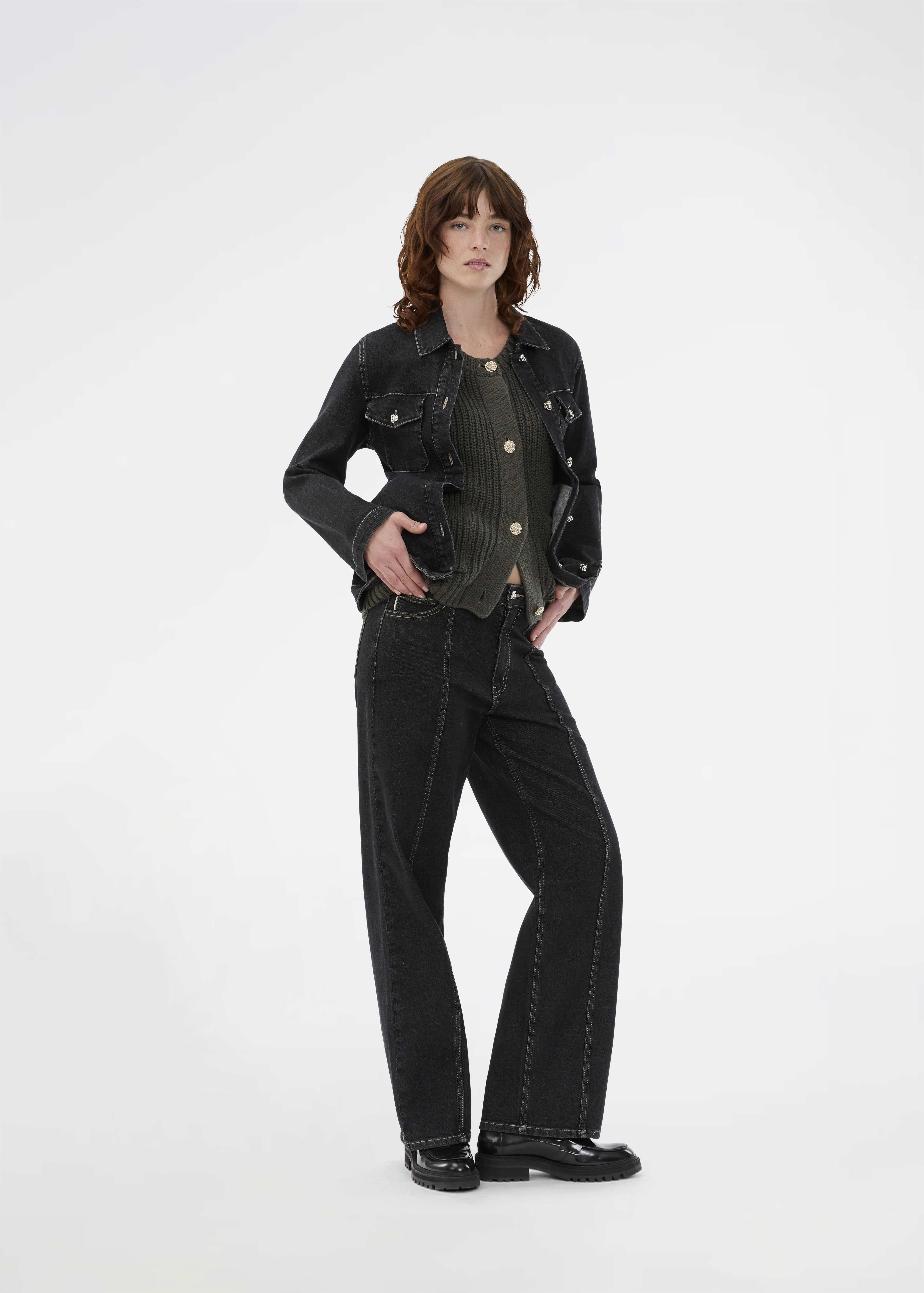 Sandermd Jacket, från Modström, i färgen black. Klicka för att öppna bilden i stort format