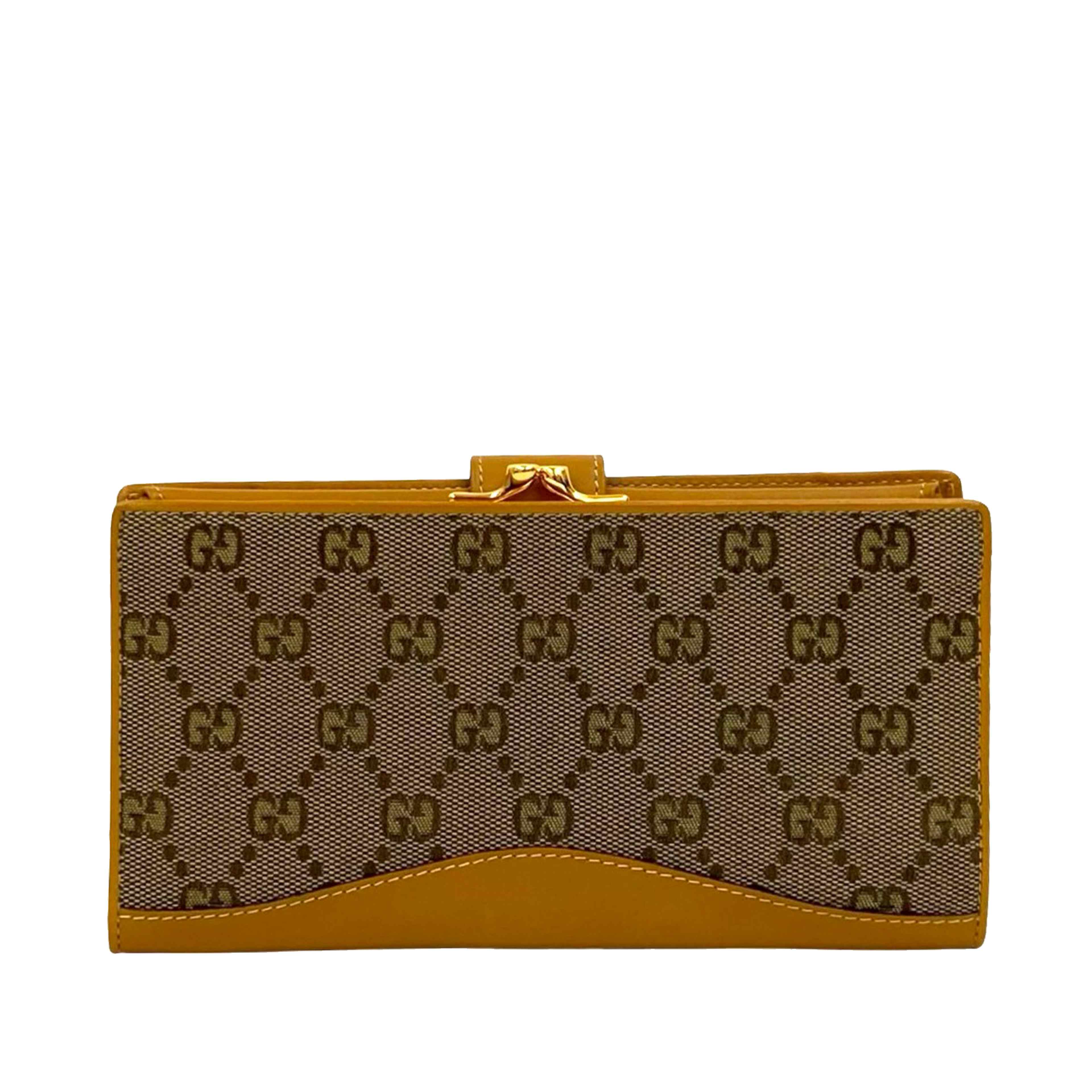Gucci Gg Canvas Long Wallet, från Luxclusif, i färgen beige. Klicka för att öppna bilden i stort format