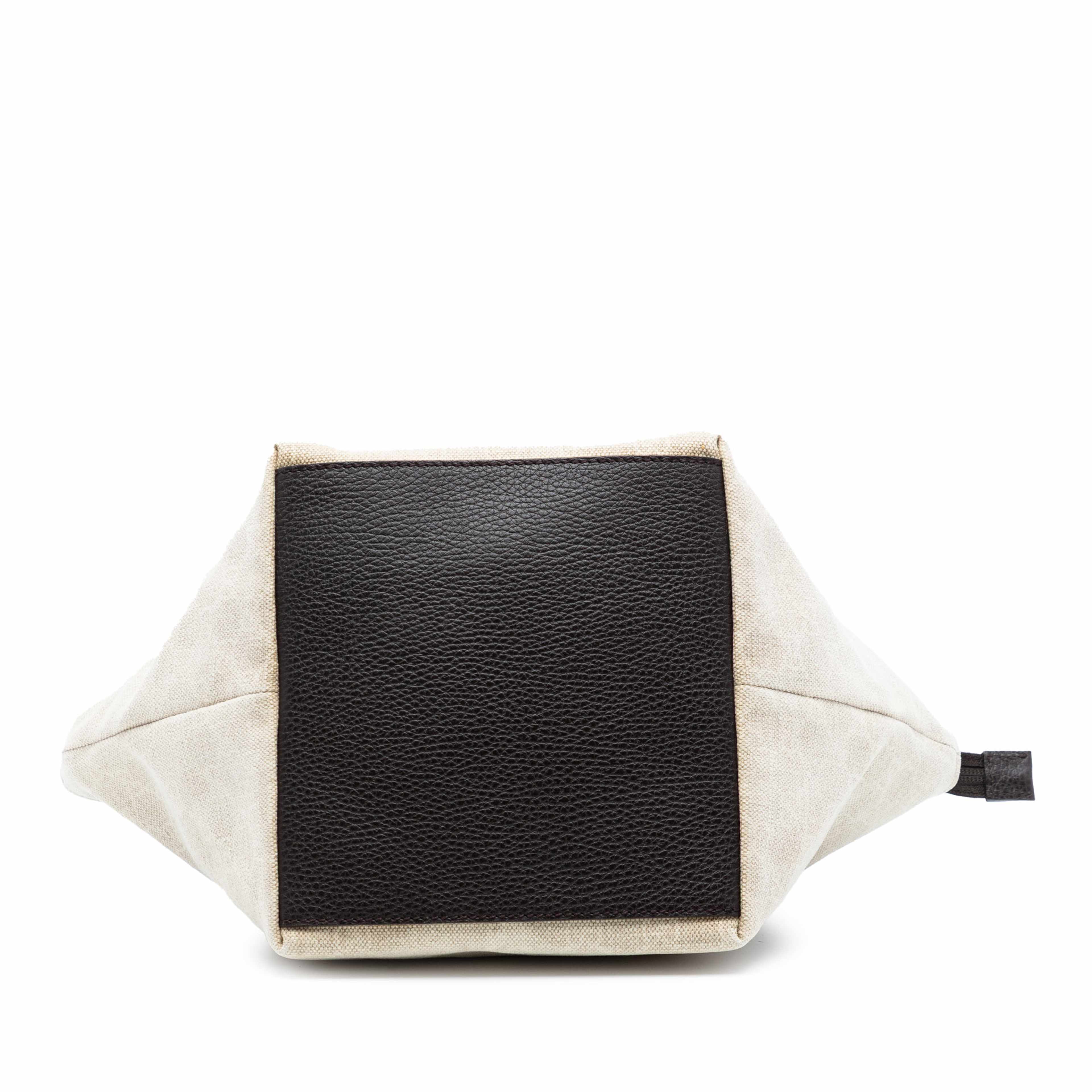 Gucci Gg Canvas Web Tote, från Luxclusif, i färgen brun. Klicka för att öppna bilden i stort format
