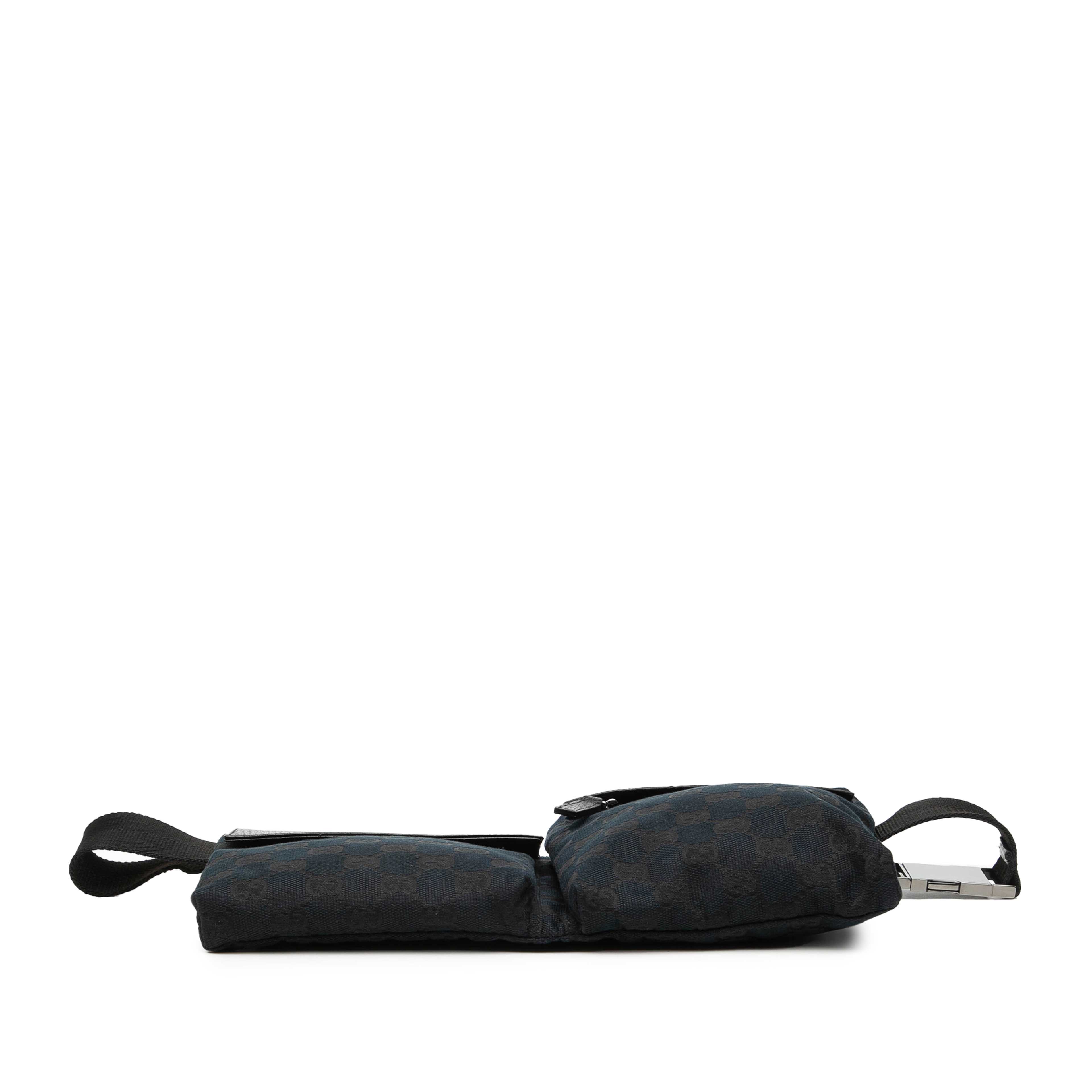 Gucci Gg Canvas Double Pocket Belt Bag, från Luxclusif, i färgen blå. Klicka för att öppna bilden i stort format