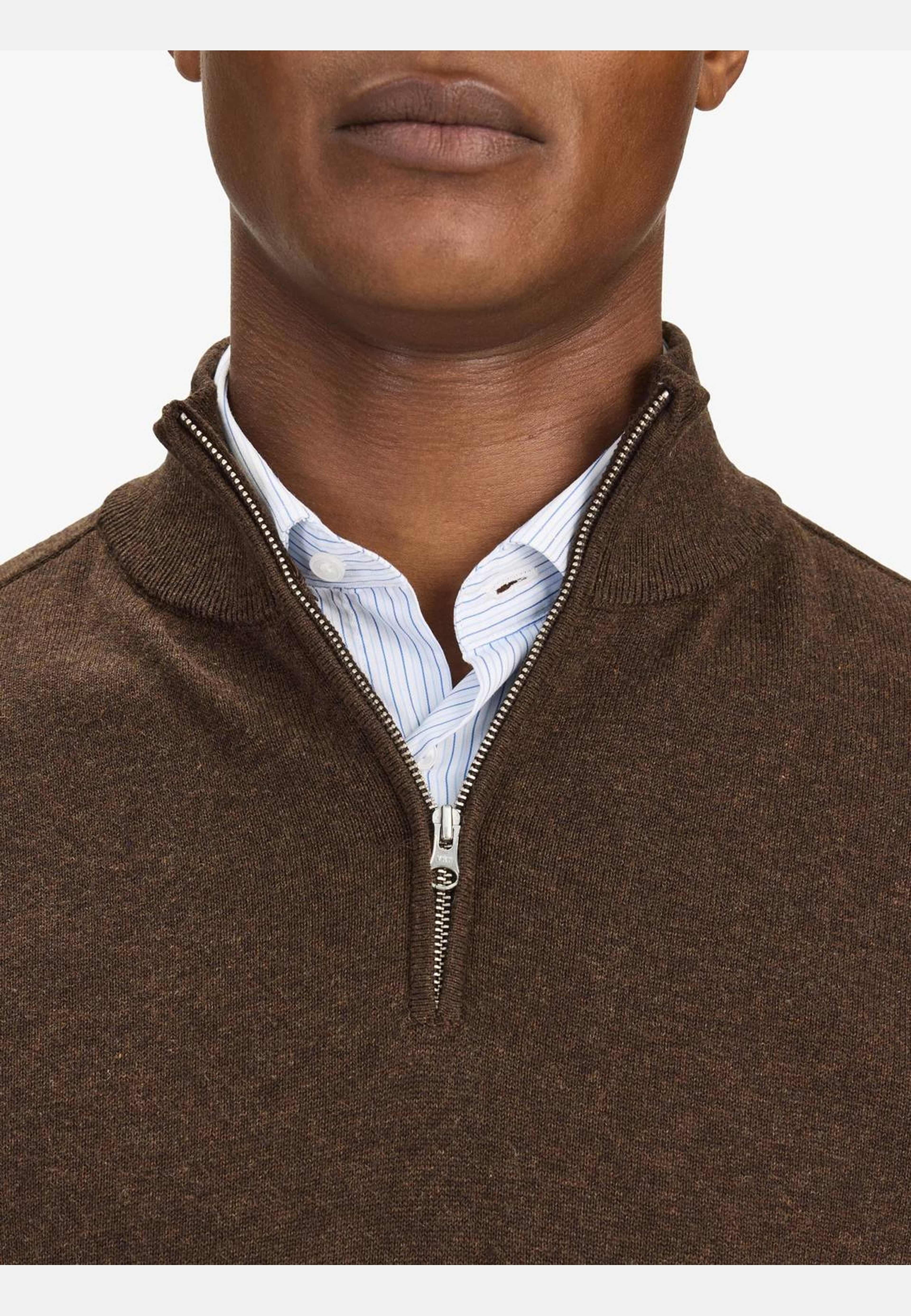 Cotton Plain Knitted Half Zipper Sweater (alex), från John Henric, i färgen dark brown. Klicka för att öppna bilden i stort format