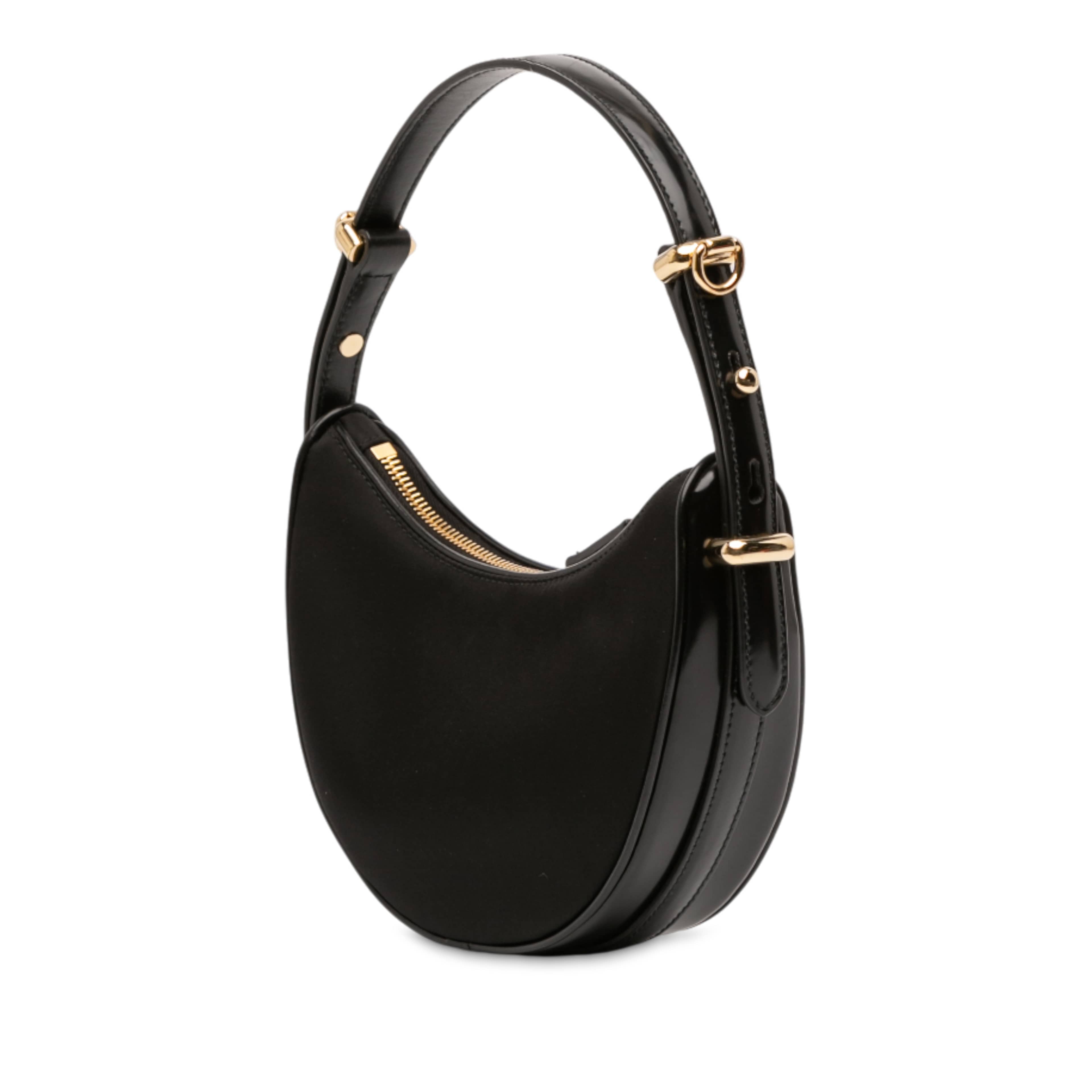 Prada Small Re Nylon And Leather Arque Satchel, från Luxclusif, i färgen svart. Klicka för att öppna bilden i stort format