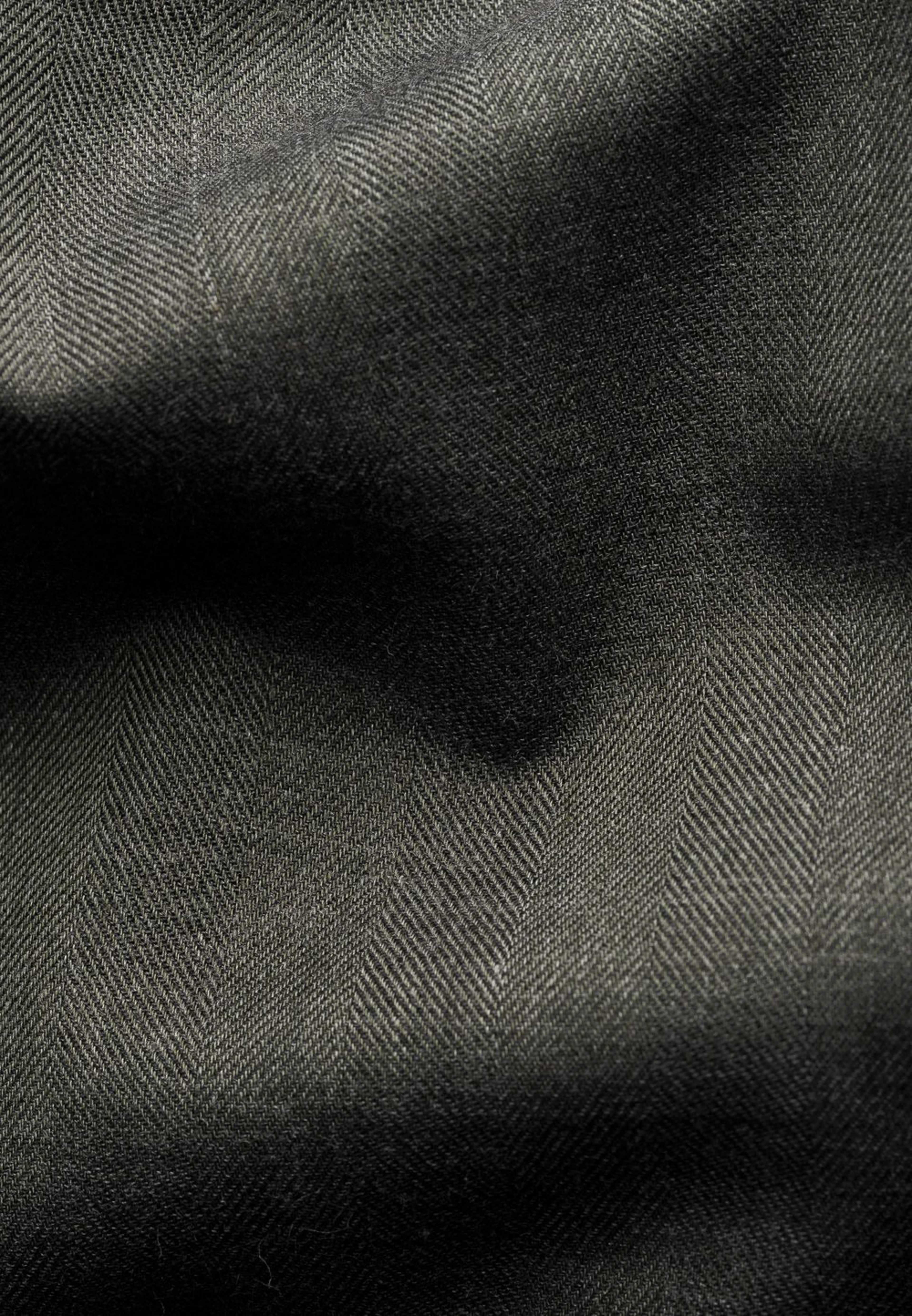 Skjorta I Signature Flanell Slim Fit, från Eton, i färgen dark green. Klicka för att öppna bilden i stort format