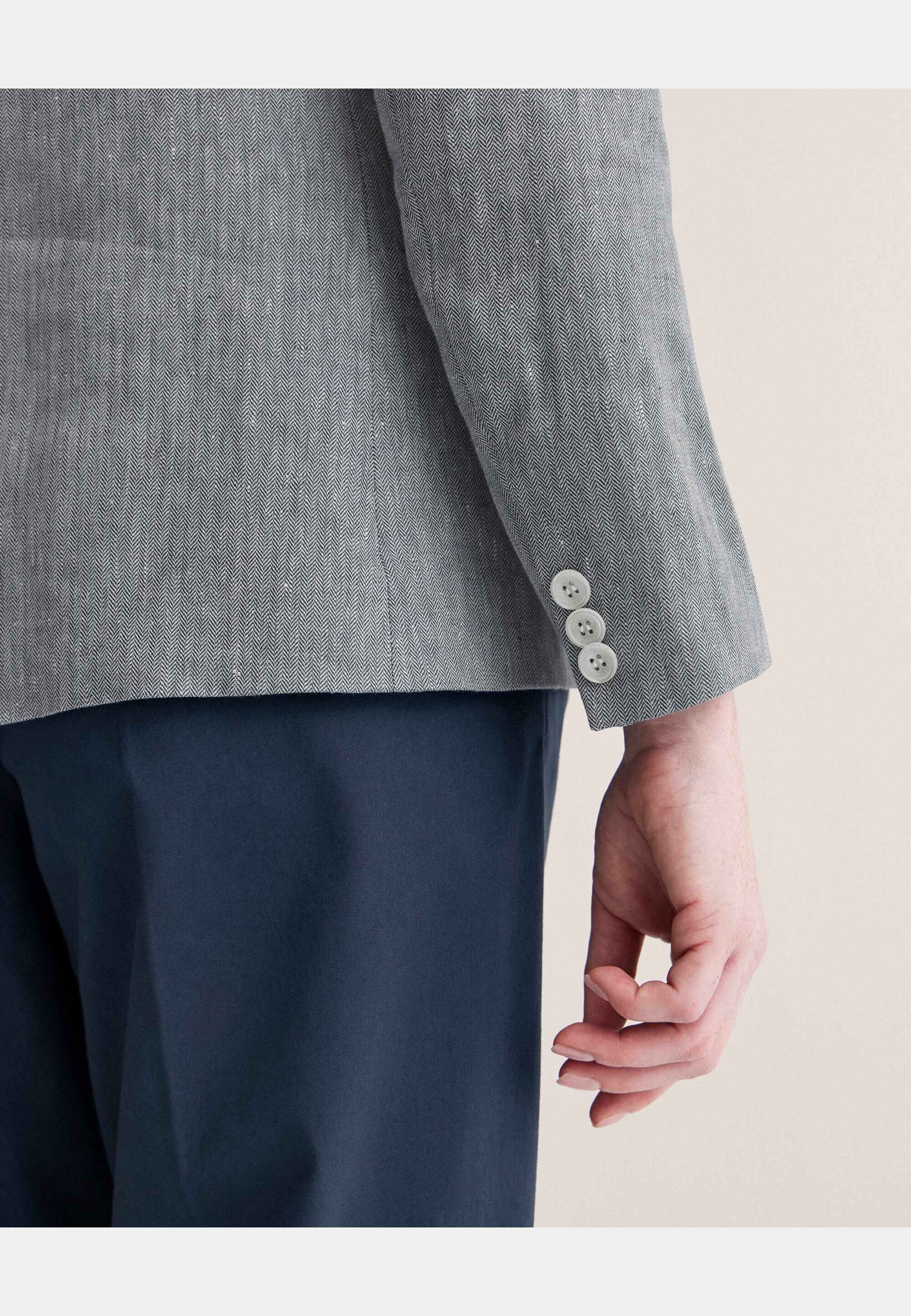 Gemma Linen Blazer, från Newhouse, i färgen marinblå. Klicka för att öppna bilden i stort format