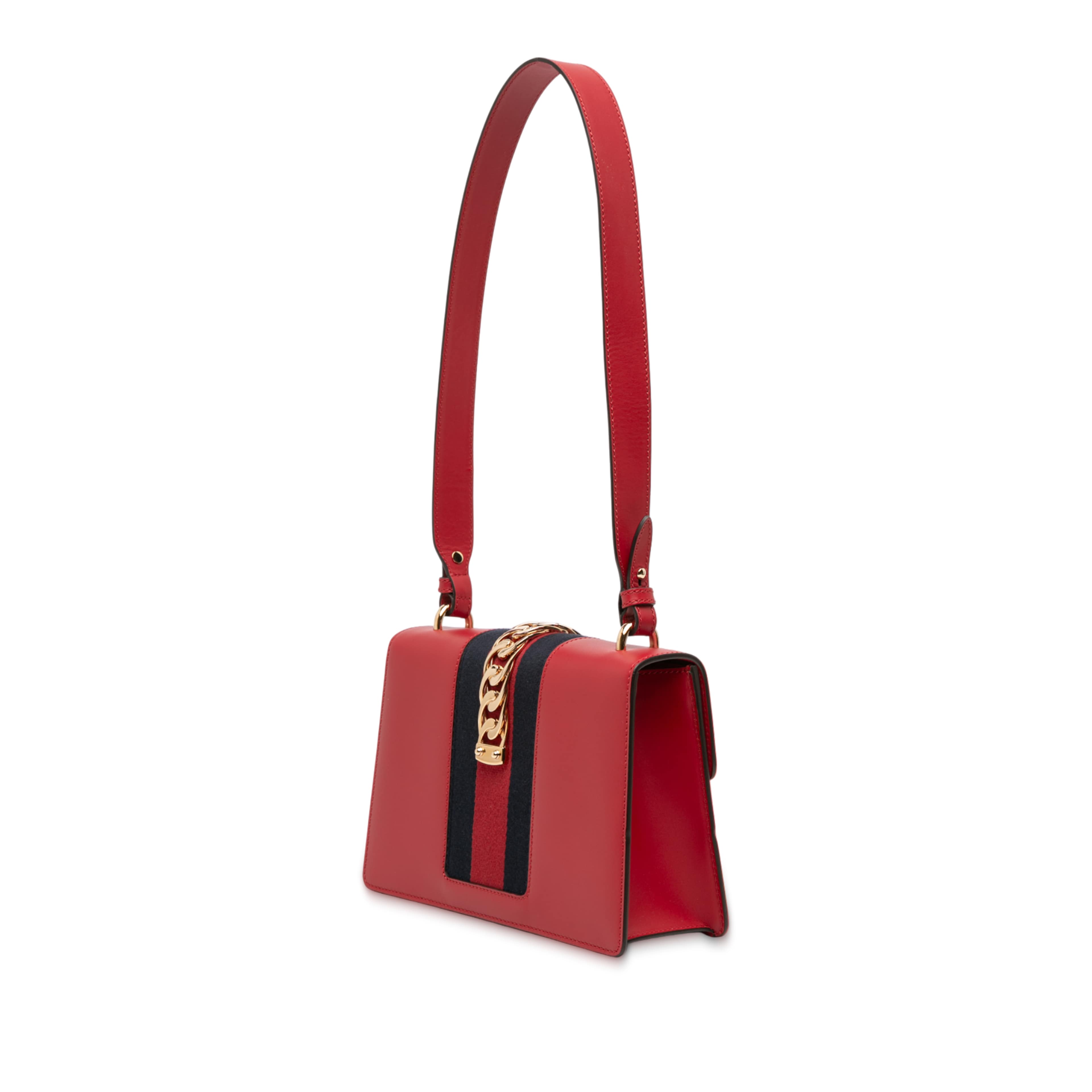 Gucci Small Leather Sylvie Web Satchel, från Luxclusif, i färgen röd. Klicka för att öppna bilden i stort format
