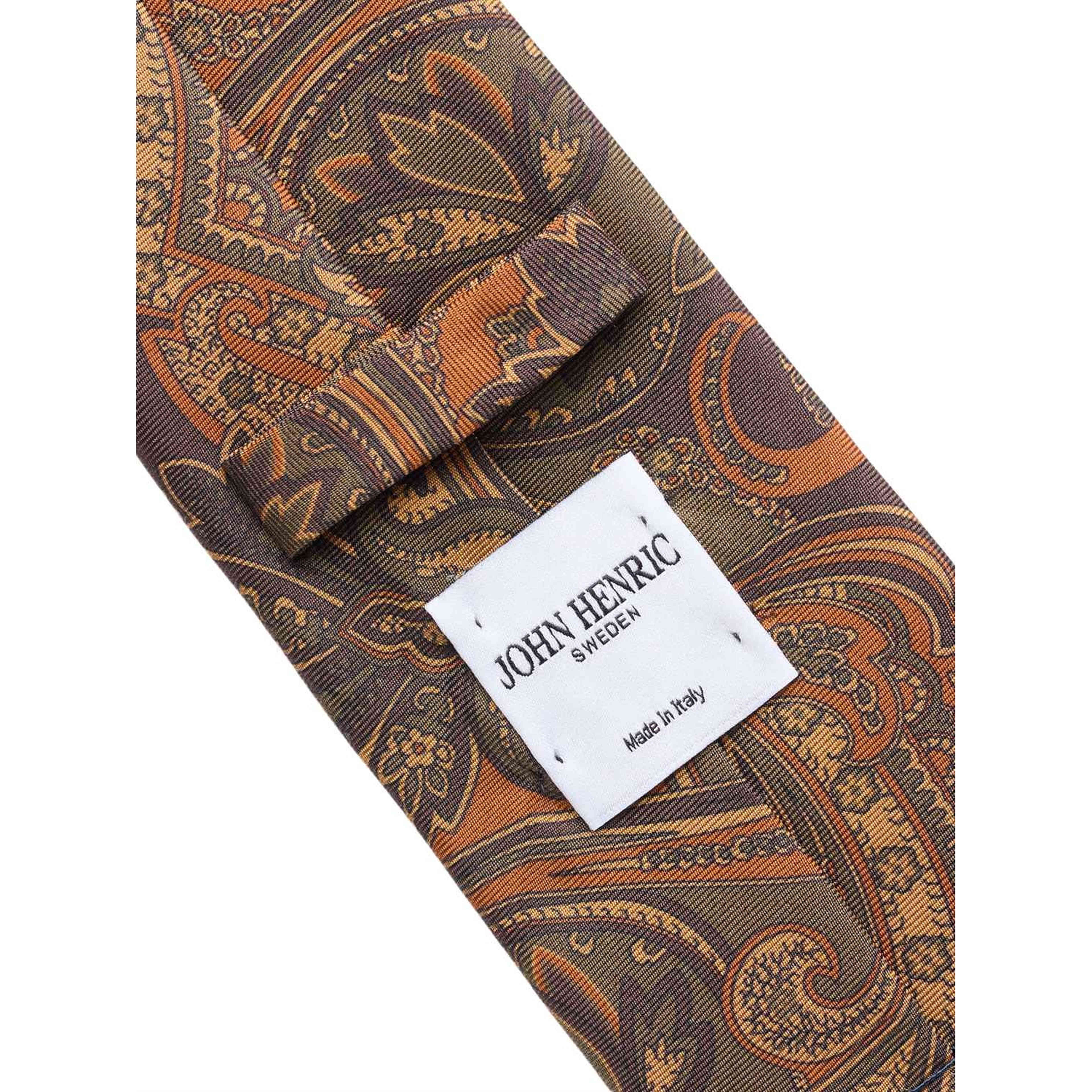 Tie Paisley