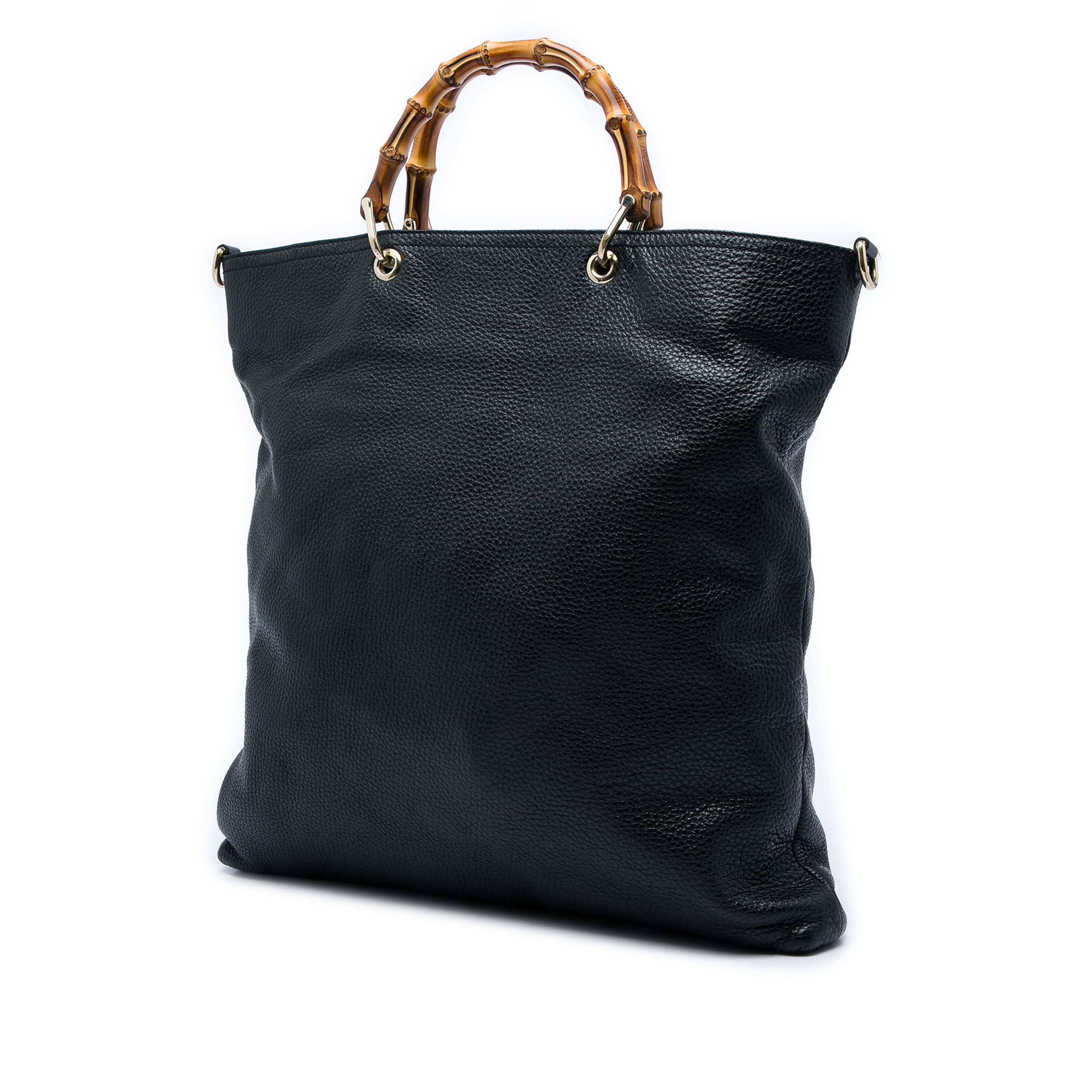 Gucci Calfskin Bamboo Shopper Satchel, från Luxclusif, i färgen svart. Klicka för att öppna bilden i stort format